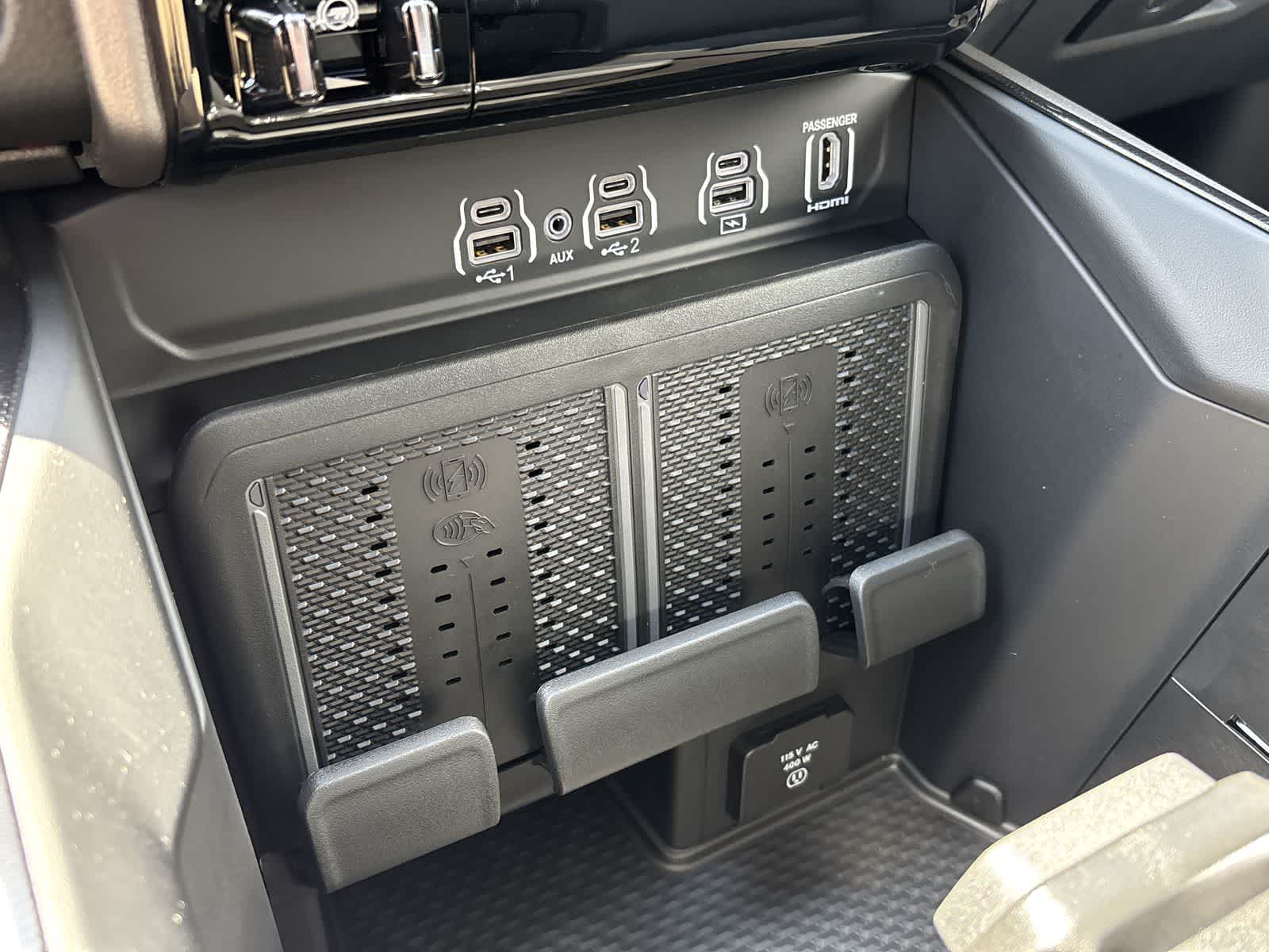 Thumbnail: 2026 RAM 1500 - 24