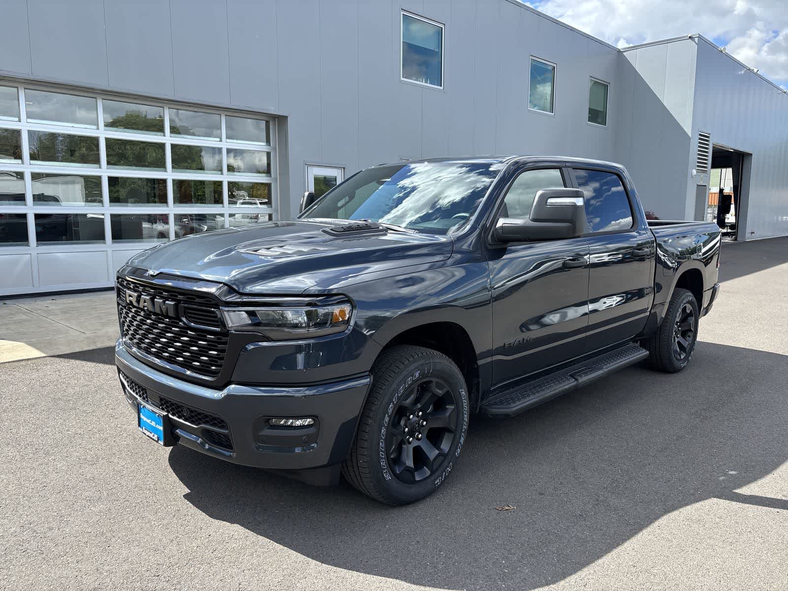2026 RAM 1500 Express 4x4 Crew Cab 5'7's photo
