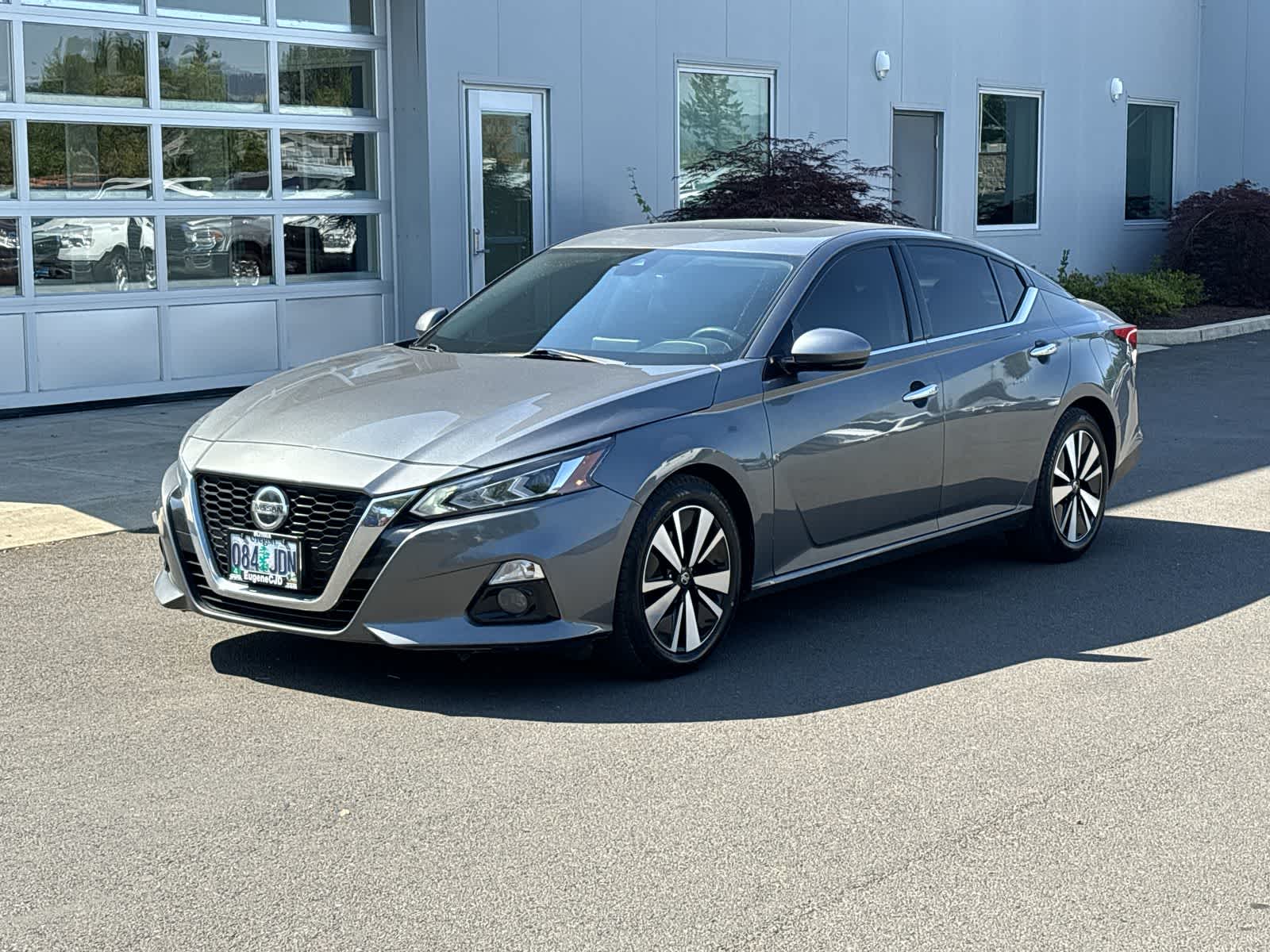 Thumbnail: 2019 Nissan Altima - 1