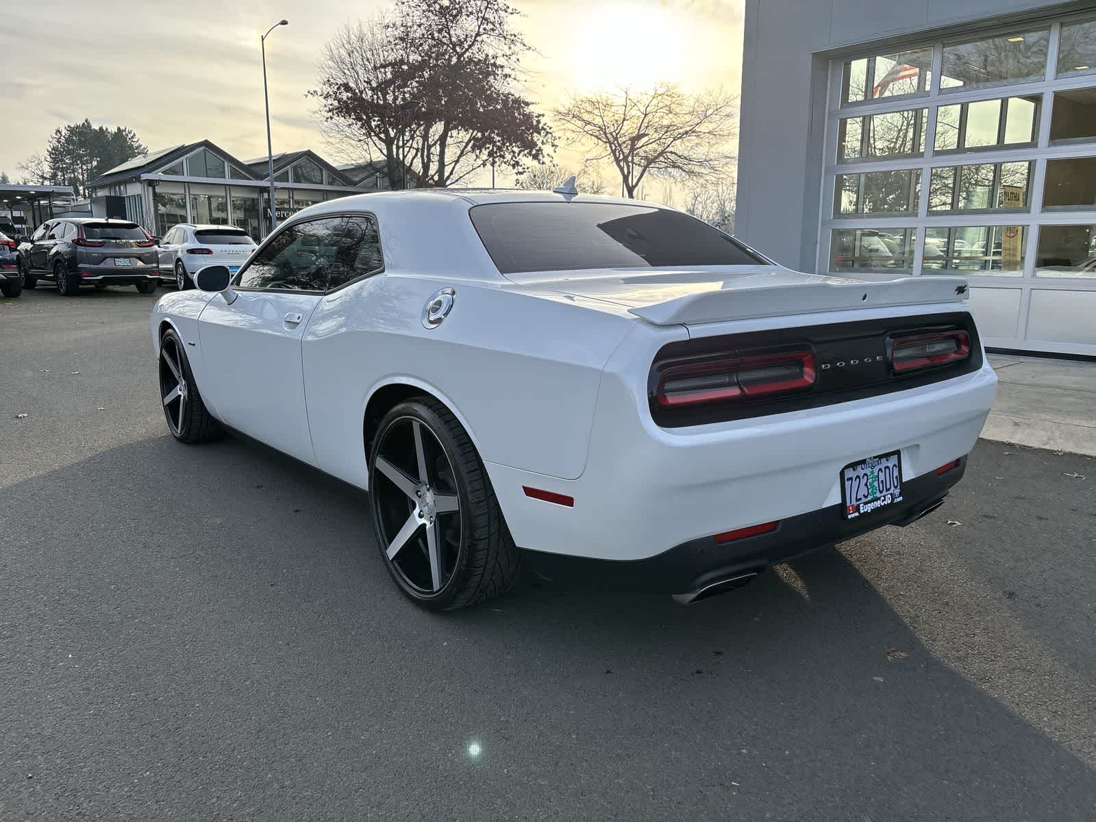 Thumbnail: 2015 Dodge Challenger - 3