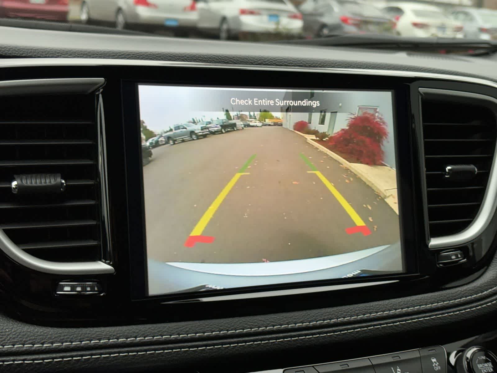 Thumbnail: 2026 Chrysler Pacifica - 23