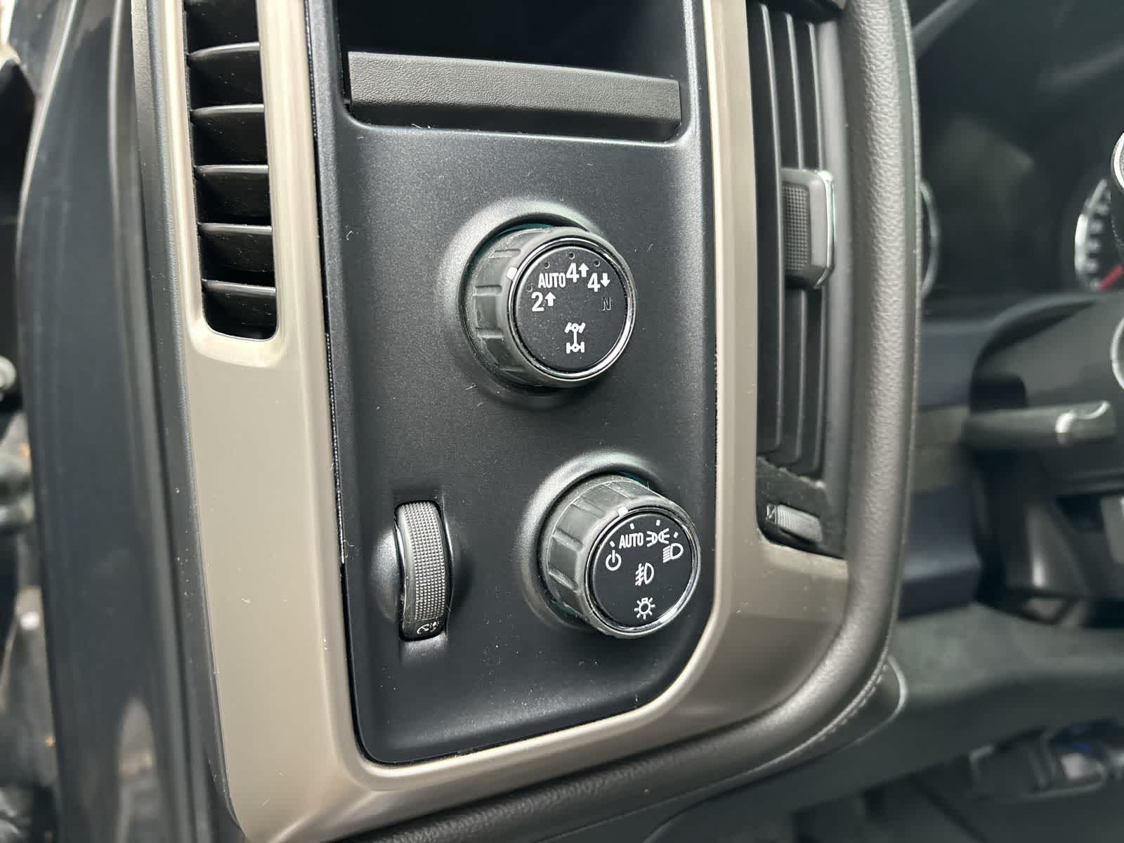 Thumbnail: 2018 GMC Sierra 1500 - 10