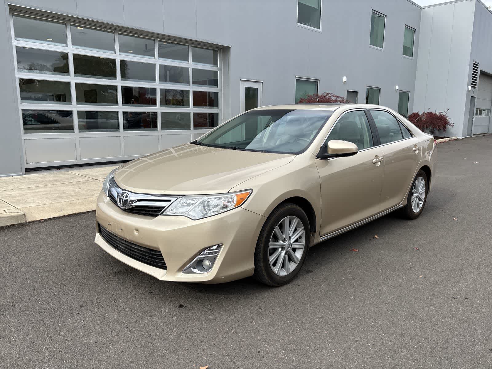 Used 2012 Toyota Camry XLE Sedan