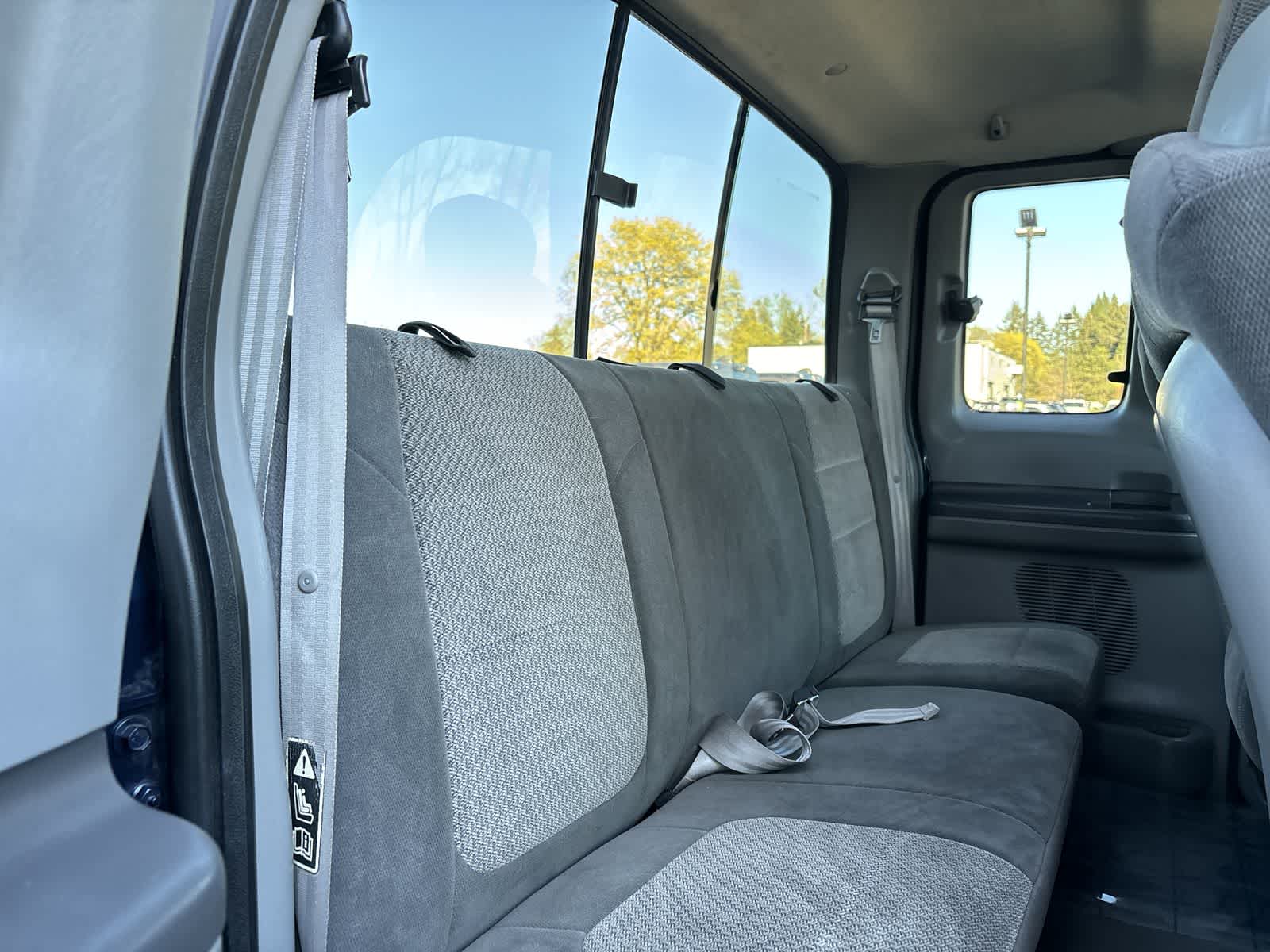 Thumbnail: 2002 Ford F-250 - 11