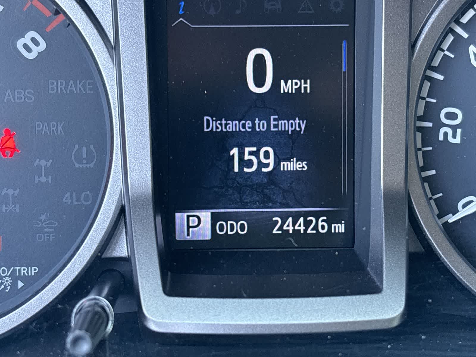 2019 Toyota Tacoma SR5 17