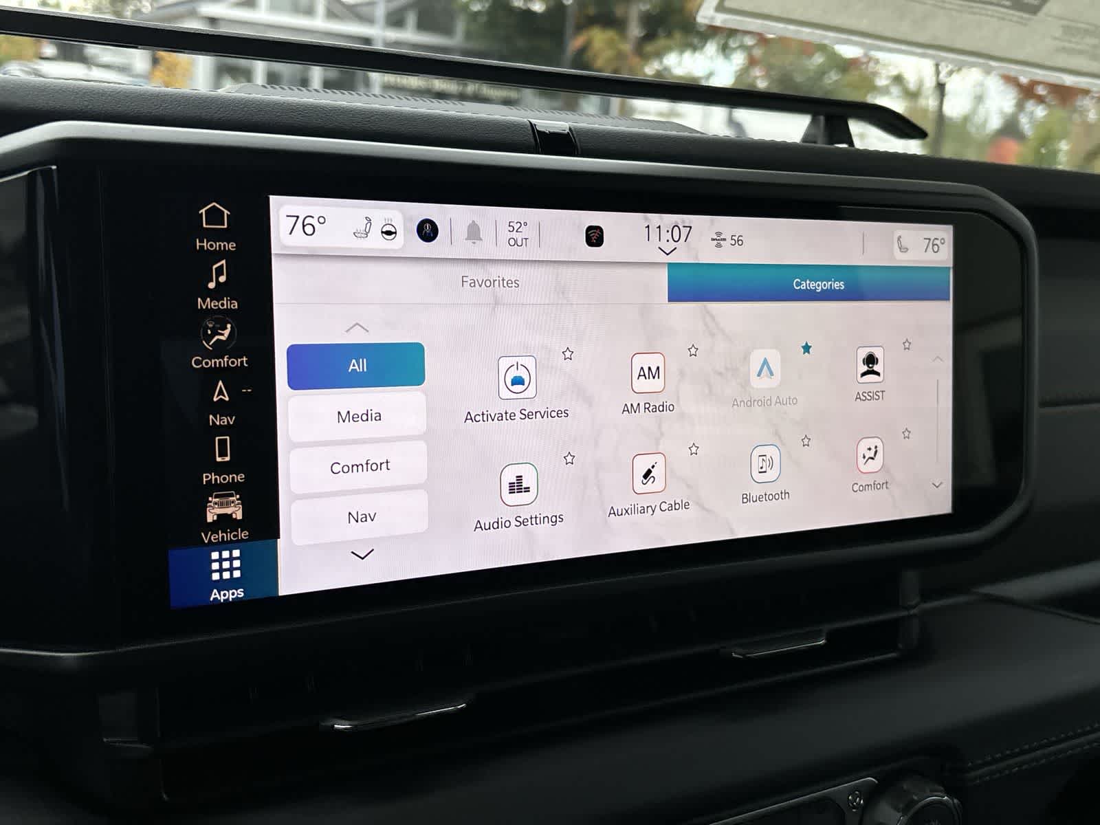 Thumbnail: 2025 Jeep Gladiator - 21