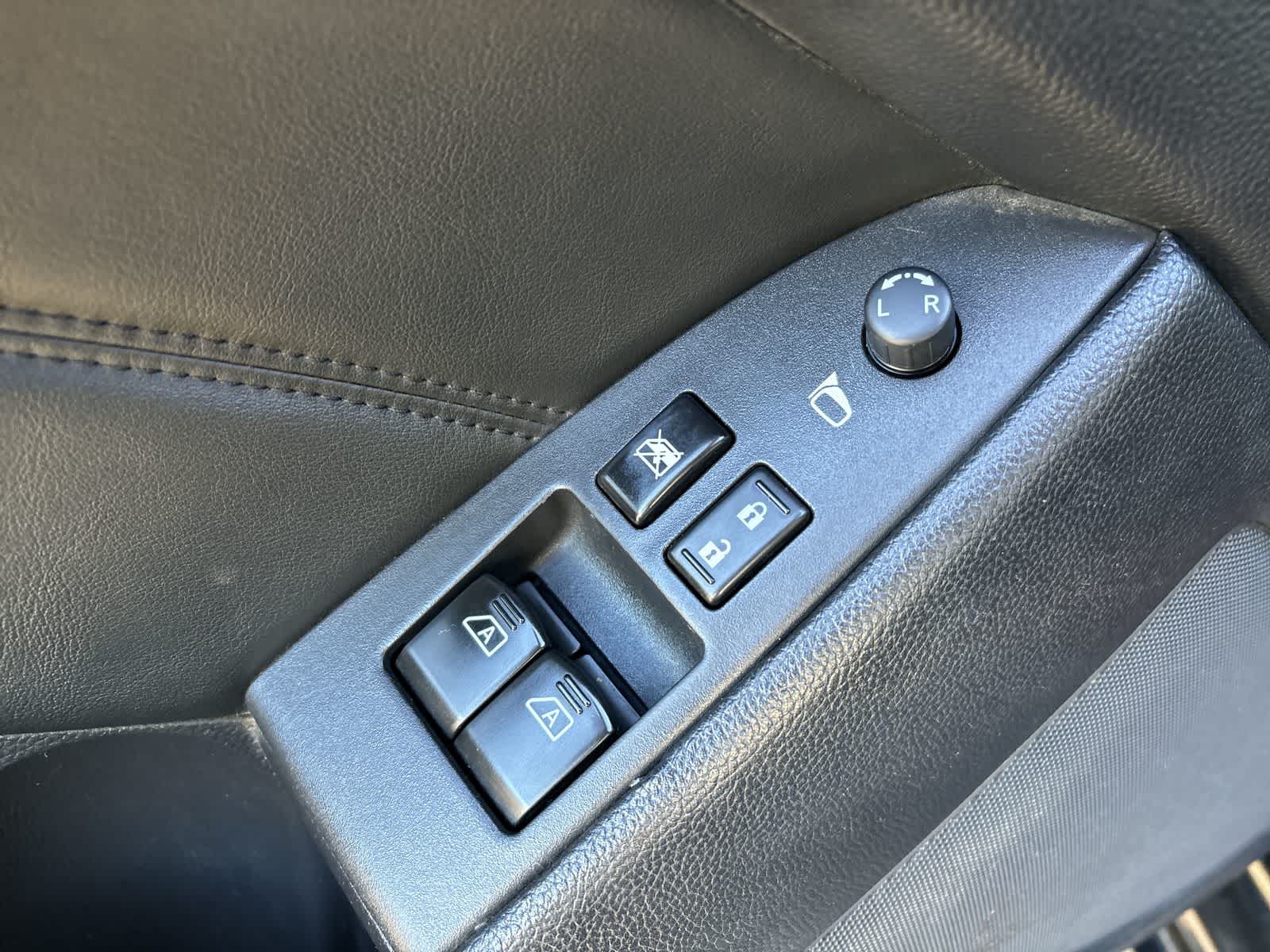 Thumbnail: 2008 INFINITI G37 - 9