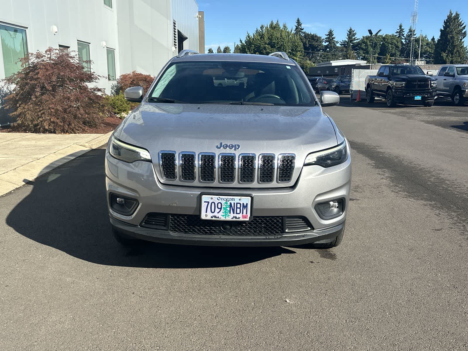 Thumbnail: 2021 Jeep Cherokee - 8