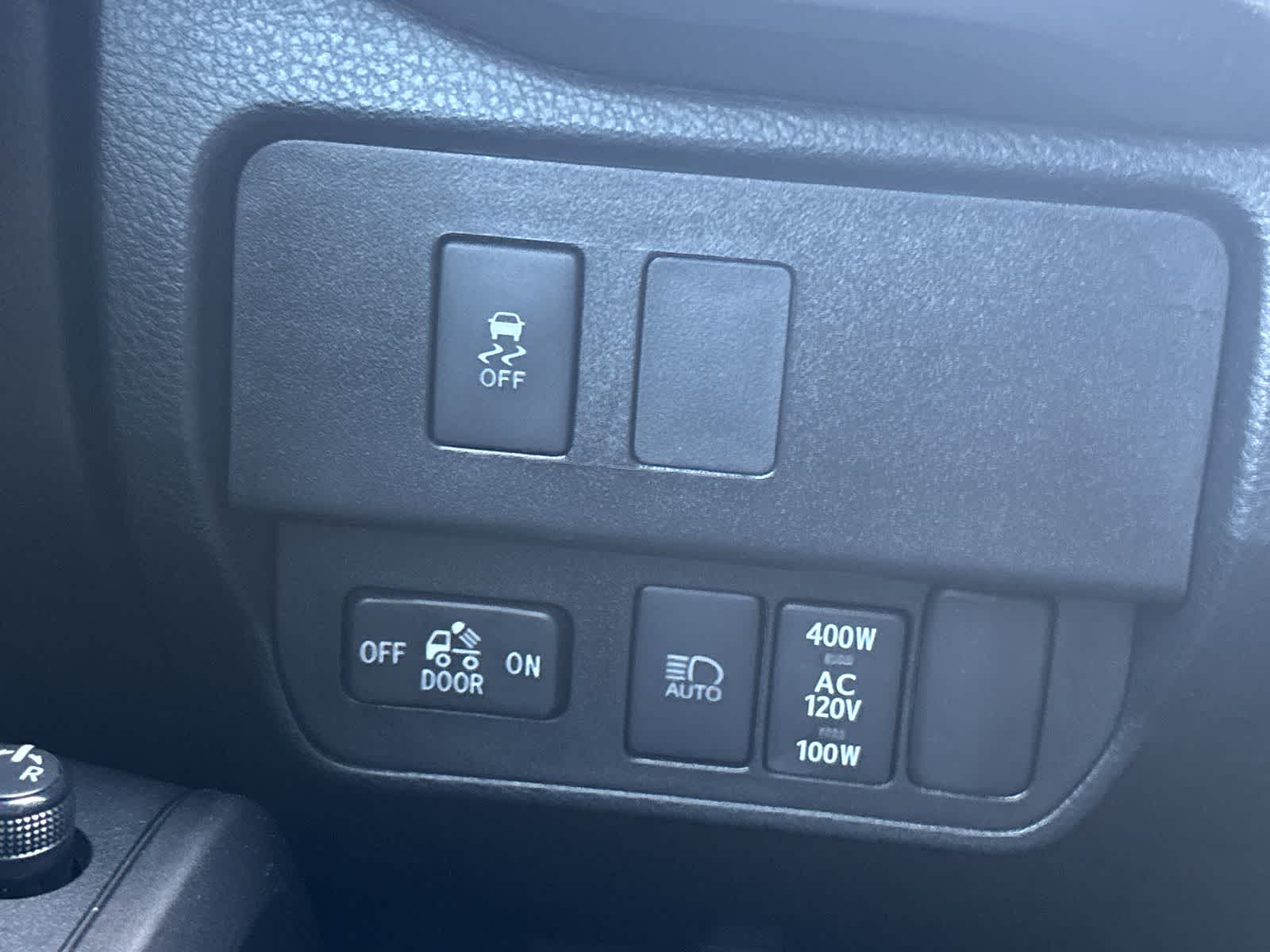 Thumbnail: 2021 Toyota Tacoma - 9