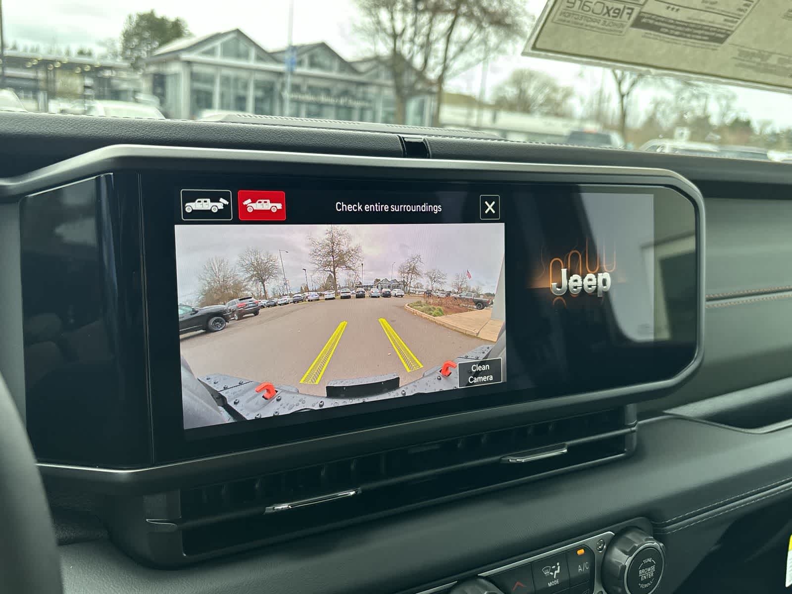 Thumbnail: 2026 Jeep Gladiator - 24