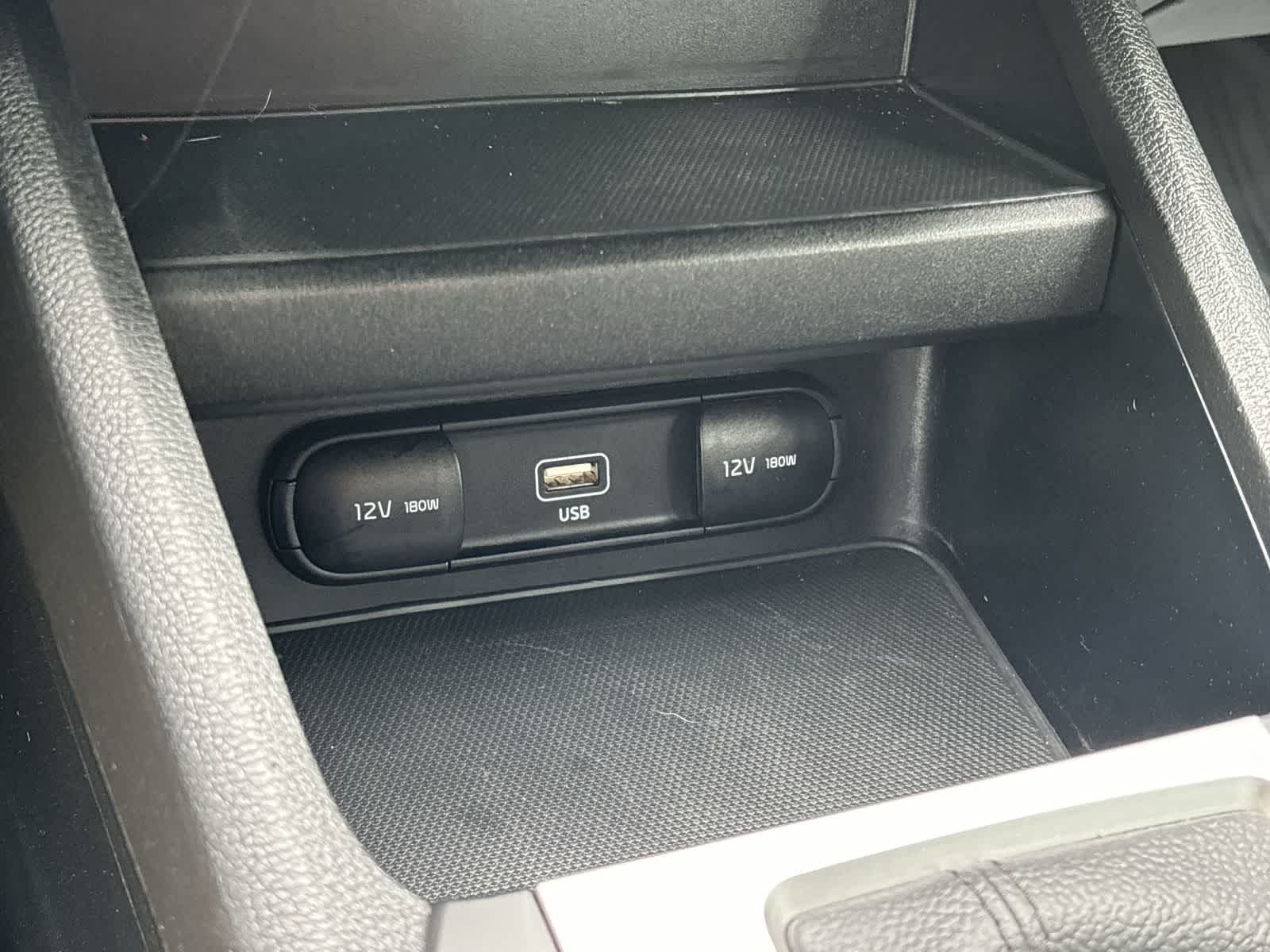 Thumbnail: 2023 Kia Forte - 22