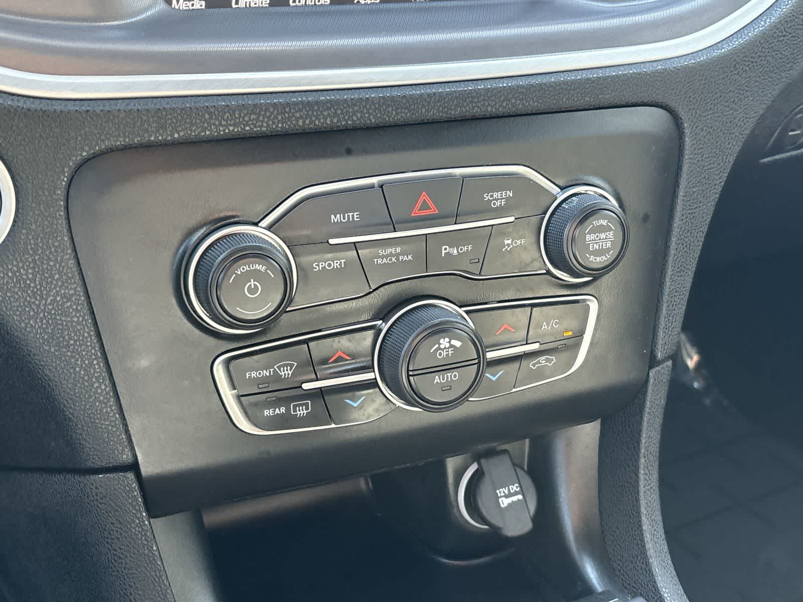 Thumbnail: 2022 Dodge Charger - 26