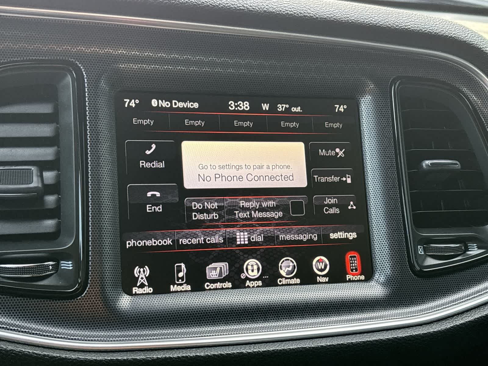 Thumbnail: 2015 Dodge Challenger - 23