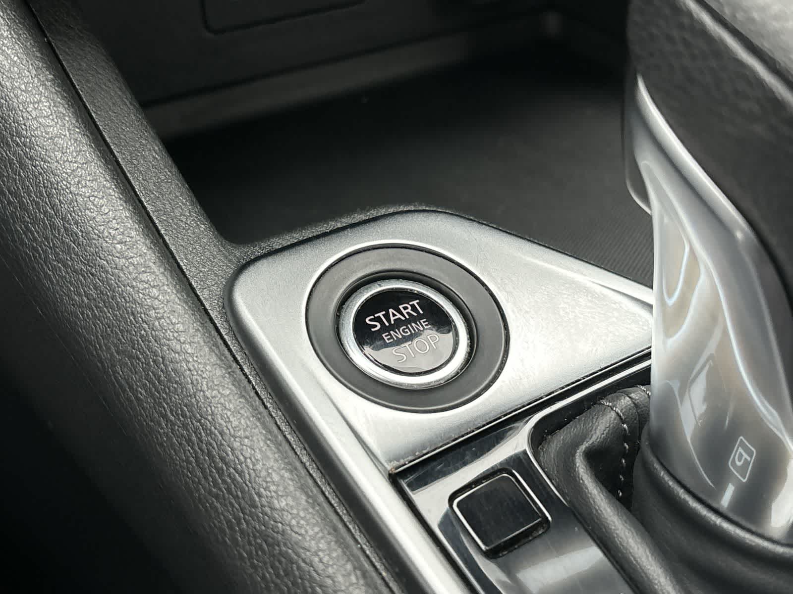 Thumbnail: 2023 Nissan Sentra - 25