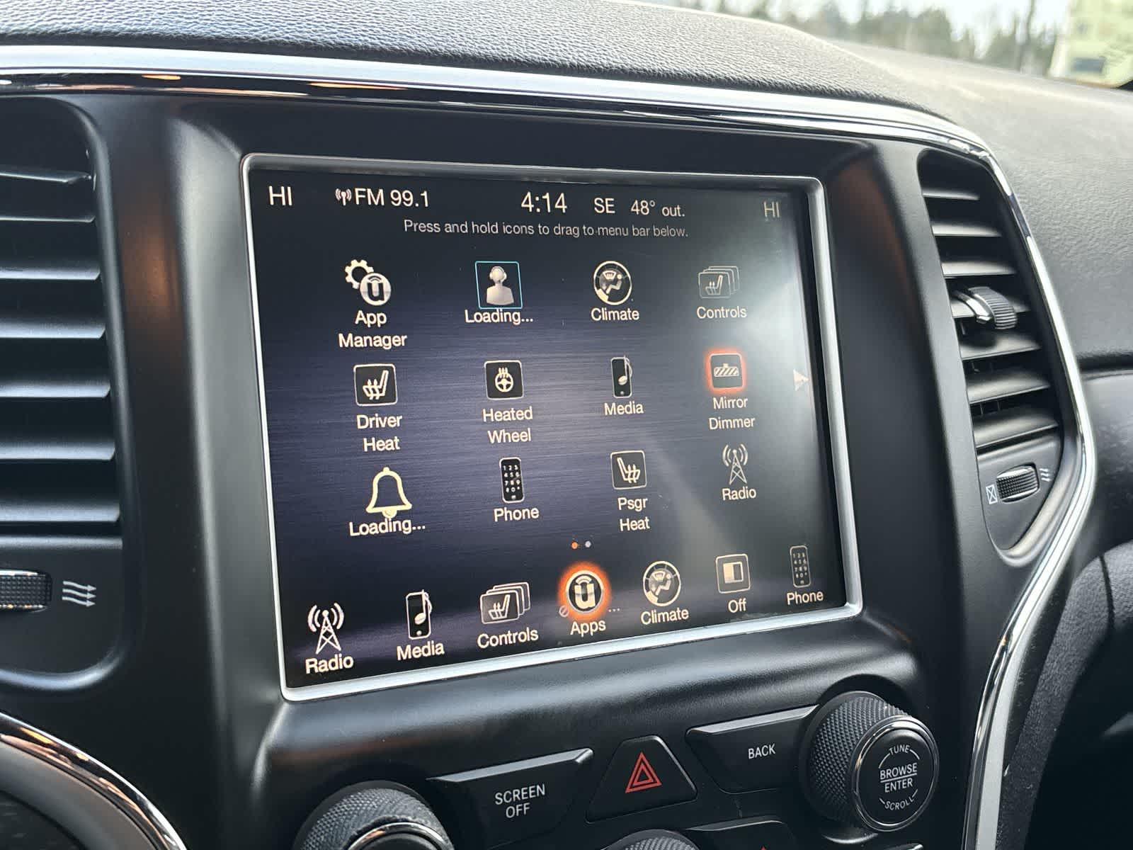 Thumbnail: 2015 Jeep Grand Cherokee - 18