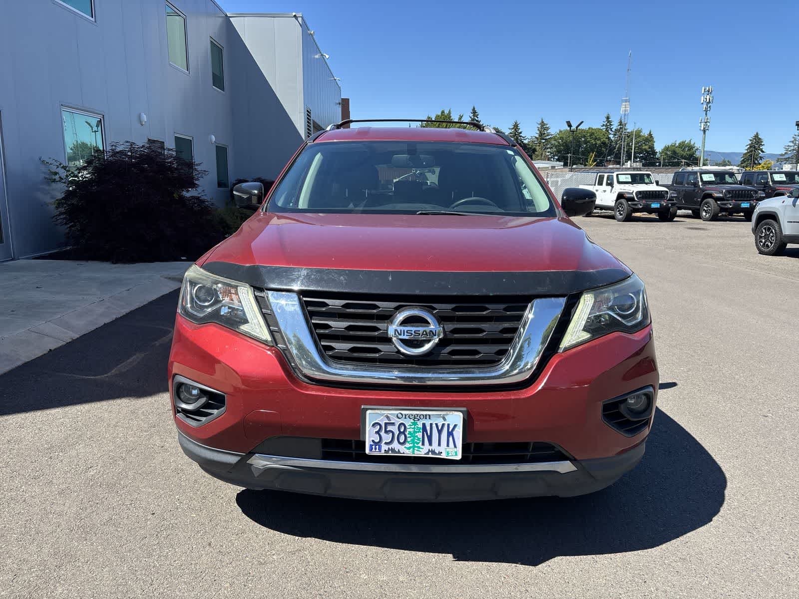 Thumbnail: 2017 Nissan Pathfinder - 5
