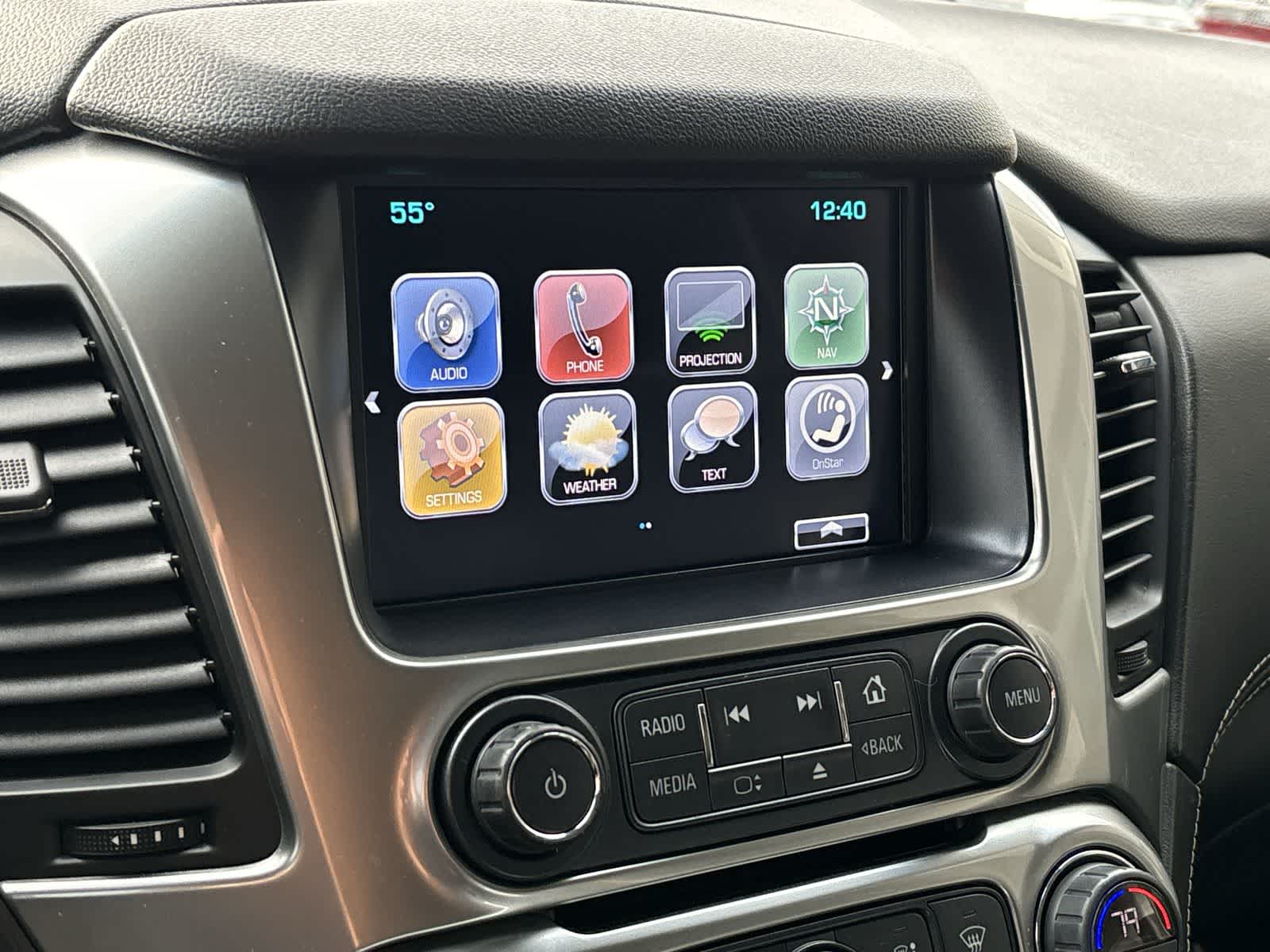 Thumbnail: 2019 Chevrolet Suburban - 15