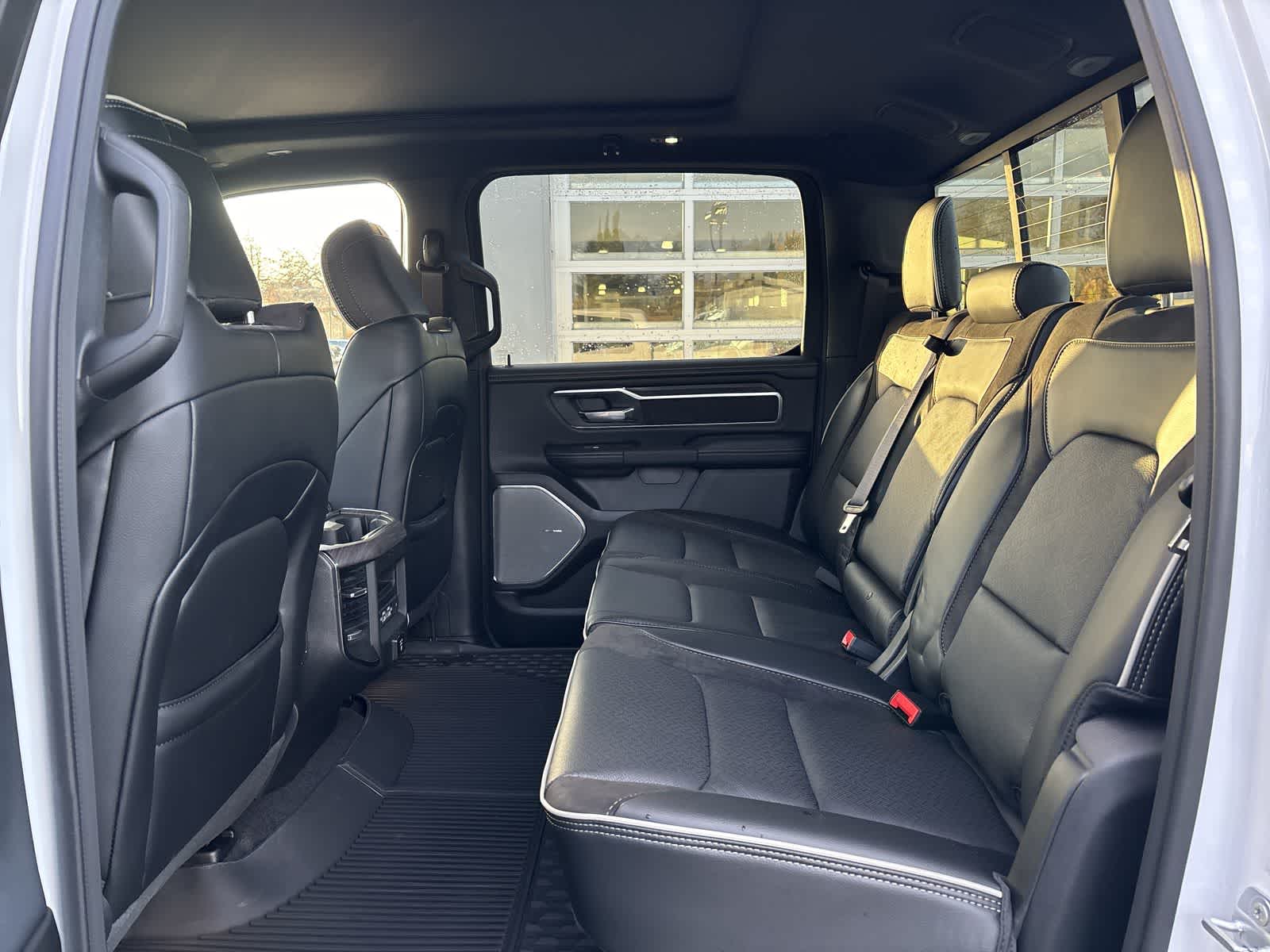 Thumbnail: 2026 RAM 1500 - 9