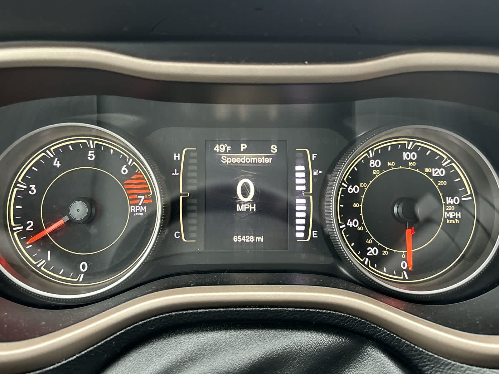 Thumbnail: 2018 Jeep Cherokee - 11