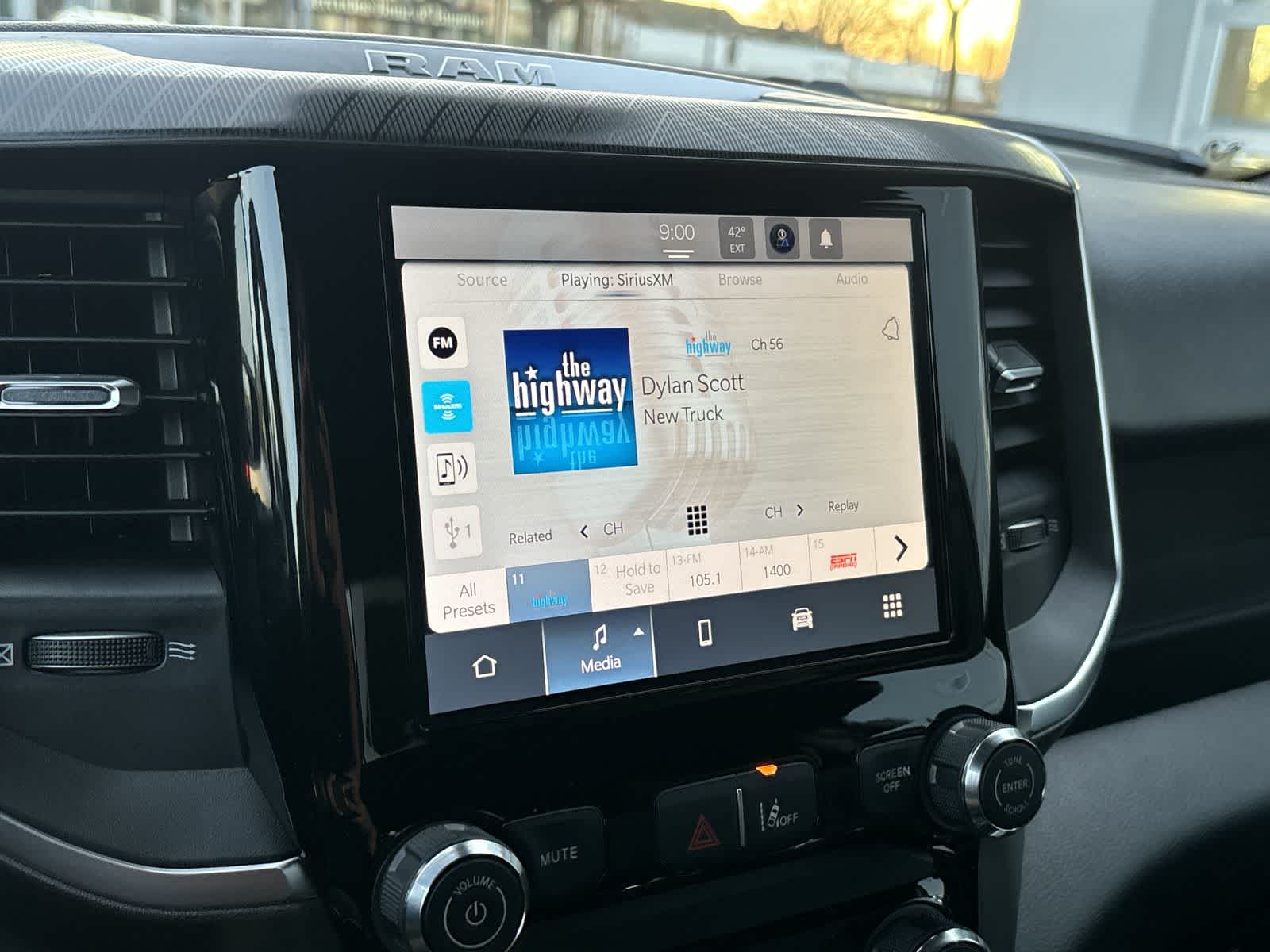 Thumbnail: 2026 RAM 1500 - 16