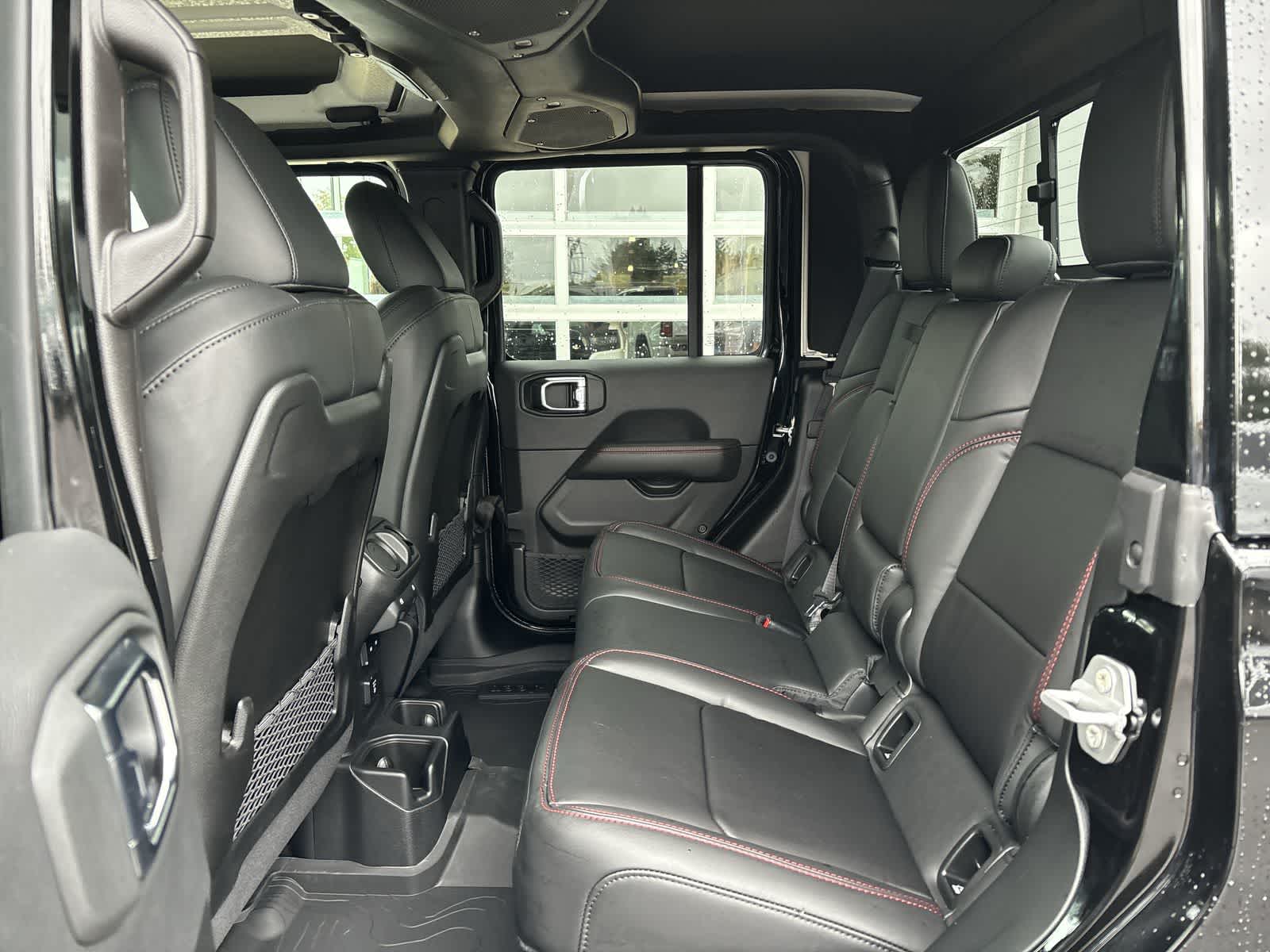 Thumbnail: 2025 Jeep Gladiator - 7