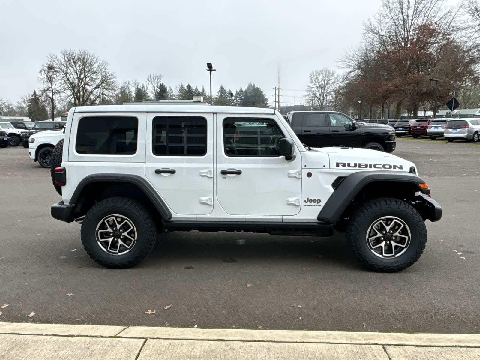 Thumbnail: 2026 Jeep Wrangler - 6