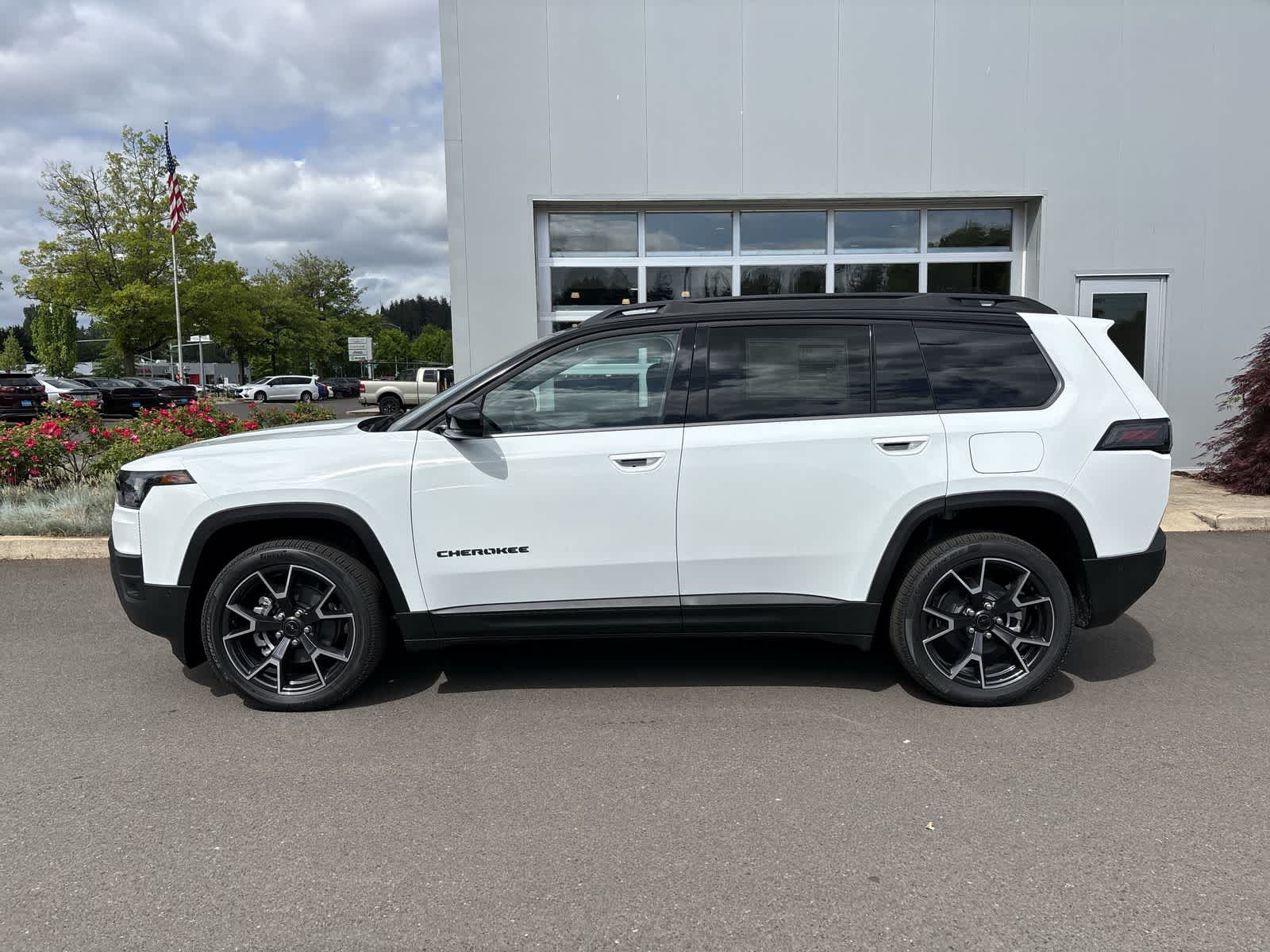 Thumbnail: 2026 Jeep Cherokee - 2