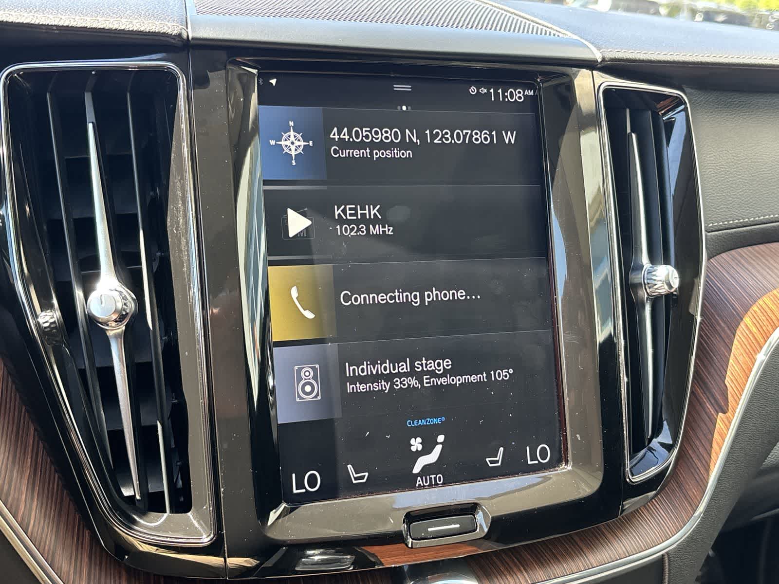 Thumbnail: 2019 Volvo XC60 - 15