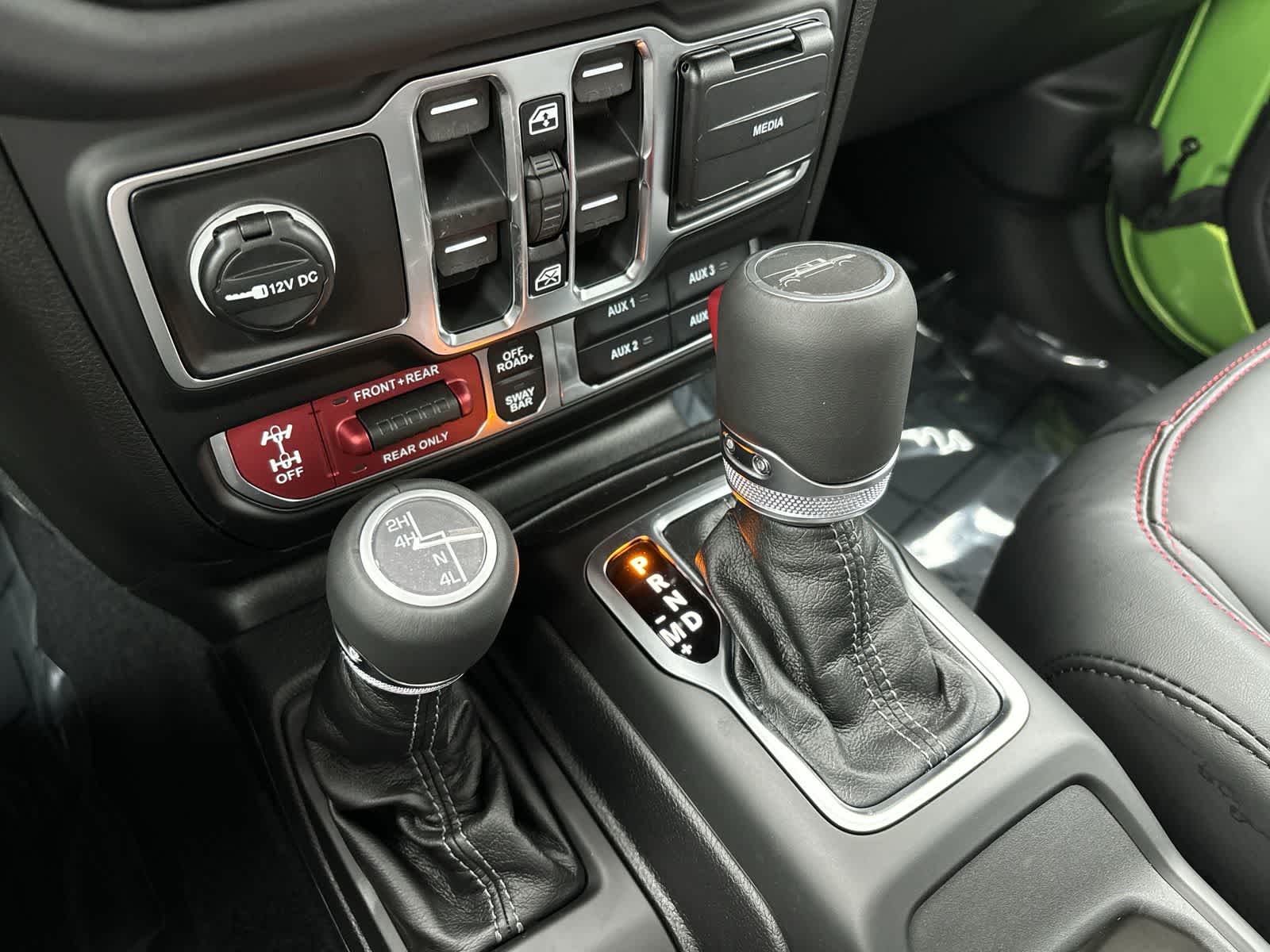 Thumbnail: 2026 Jeep Gladiator - 27