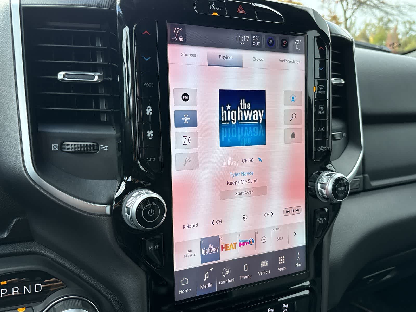 Thumbnail: 2026 RAM 1500 - 18