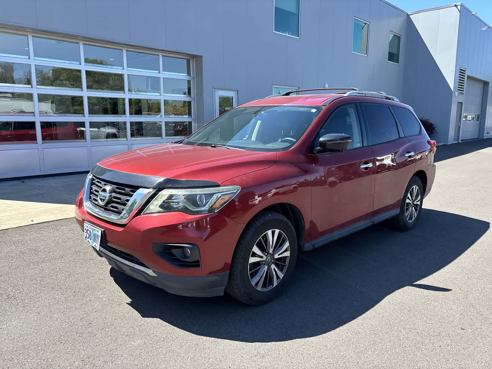 2017 Nissan Pathfinder SL -
                  Eugene, OR