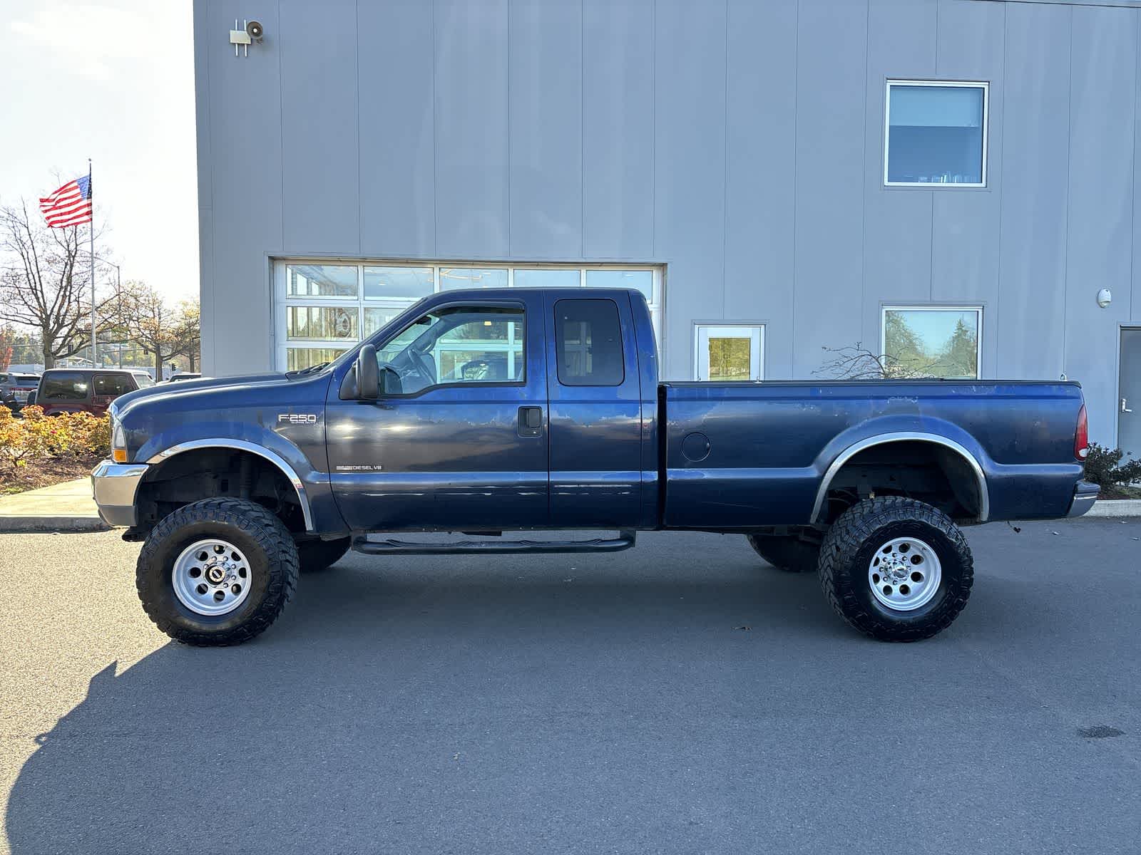 Thumbnail: 2002 Ford F-250 - 2