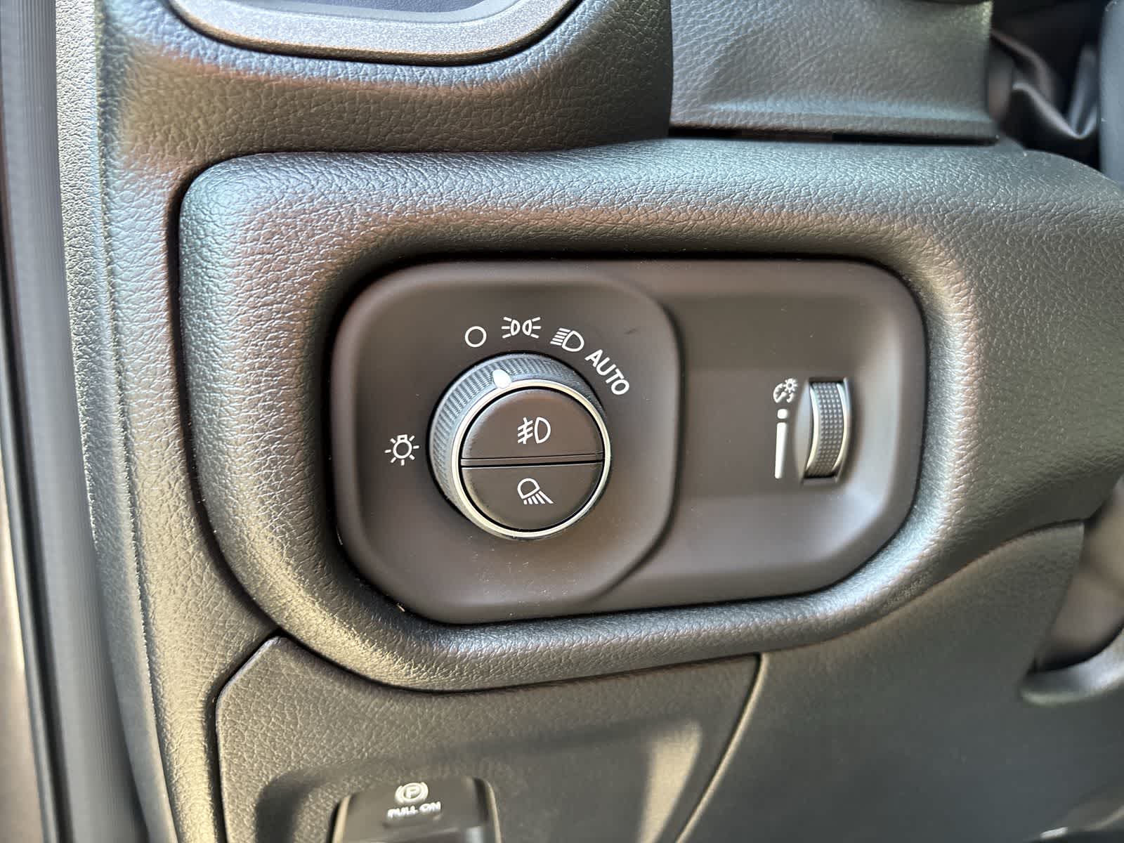 Thumbnail: 2026 RAM 1500 - 11