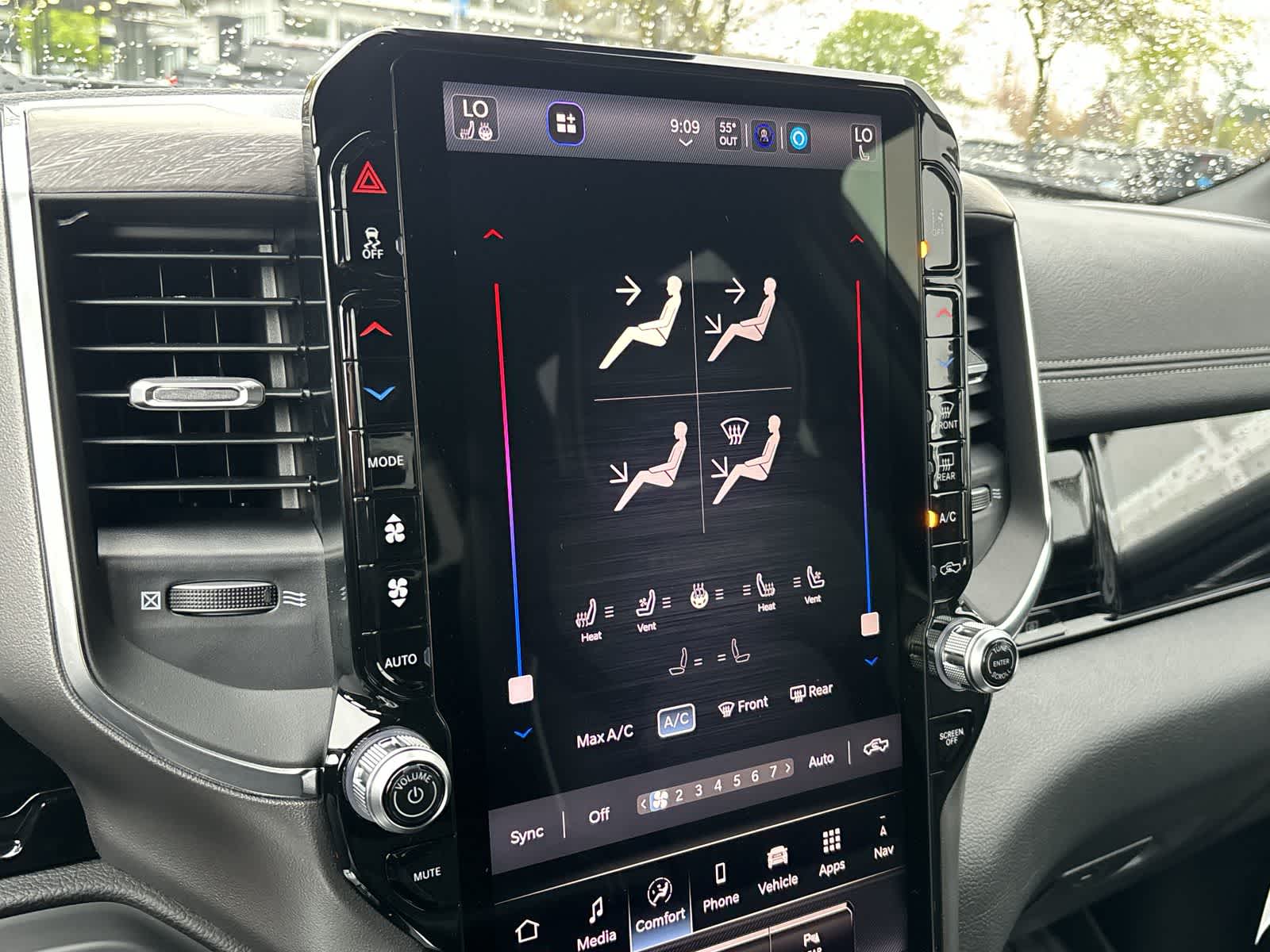 Thumbnail: 2026 RAM 1500 - 16