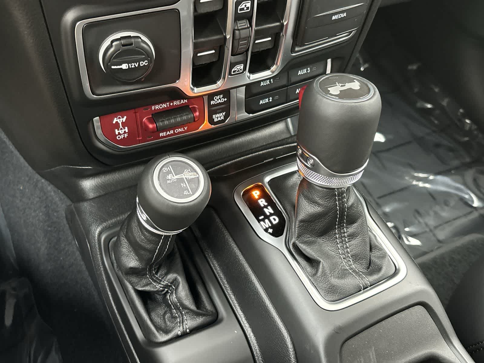 Thumbnail: 2026 Jeep Wrangler - 28