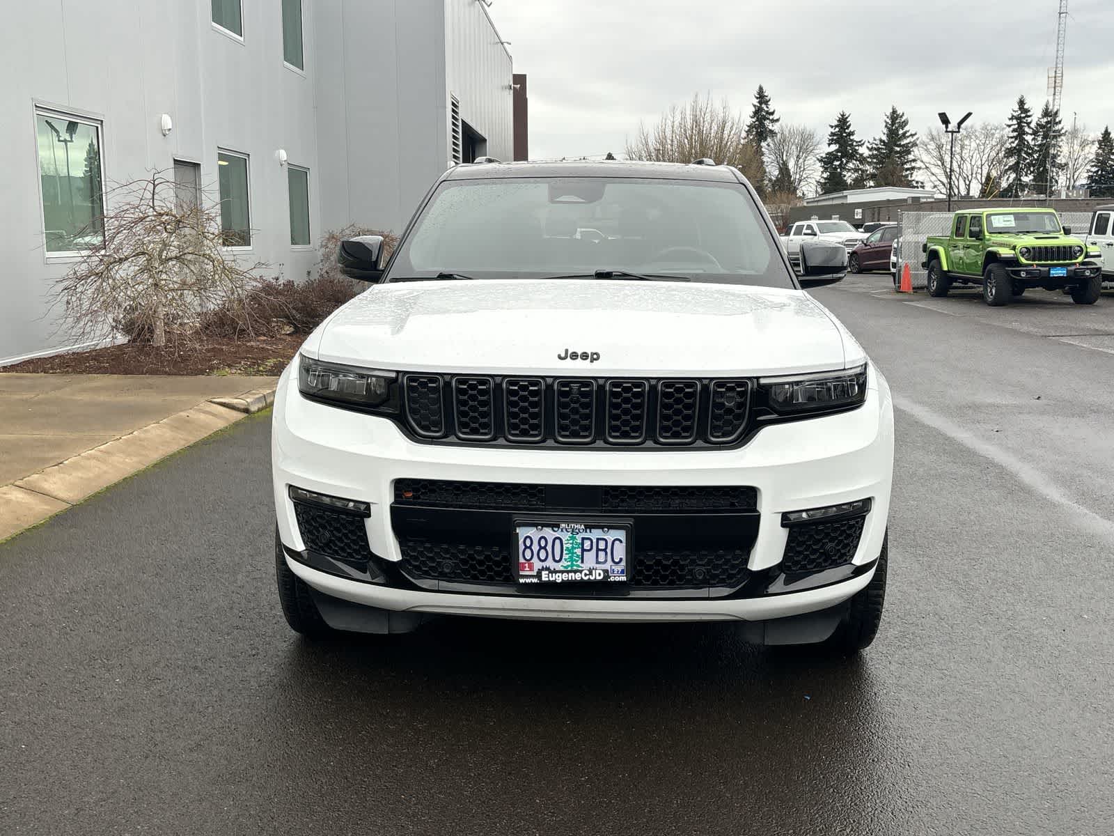 Thumbnail: 2023 Jeep Grand Cherokee - 8