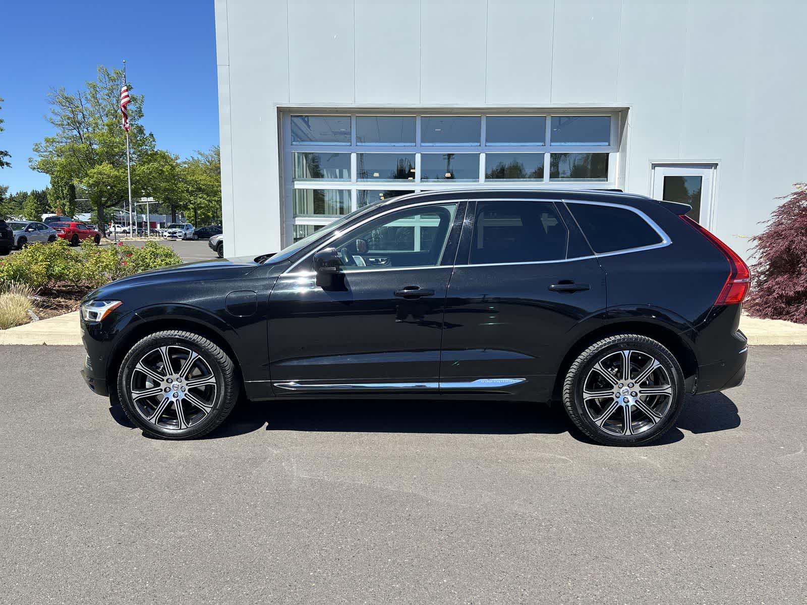 Thumbnail: 2019 Volvo XC60 - 2