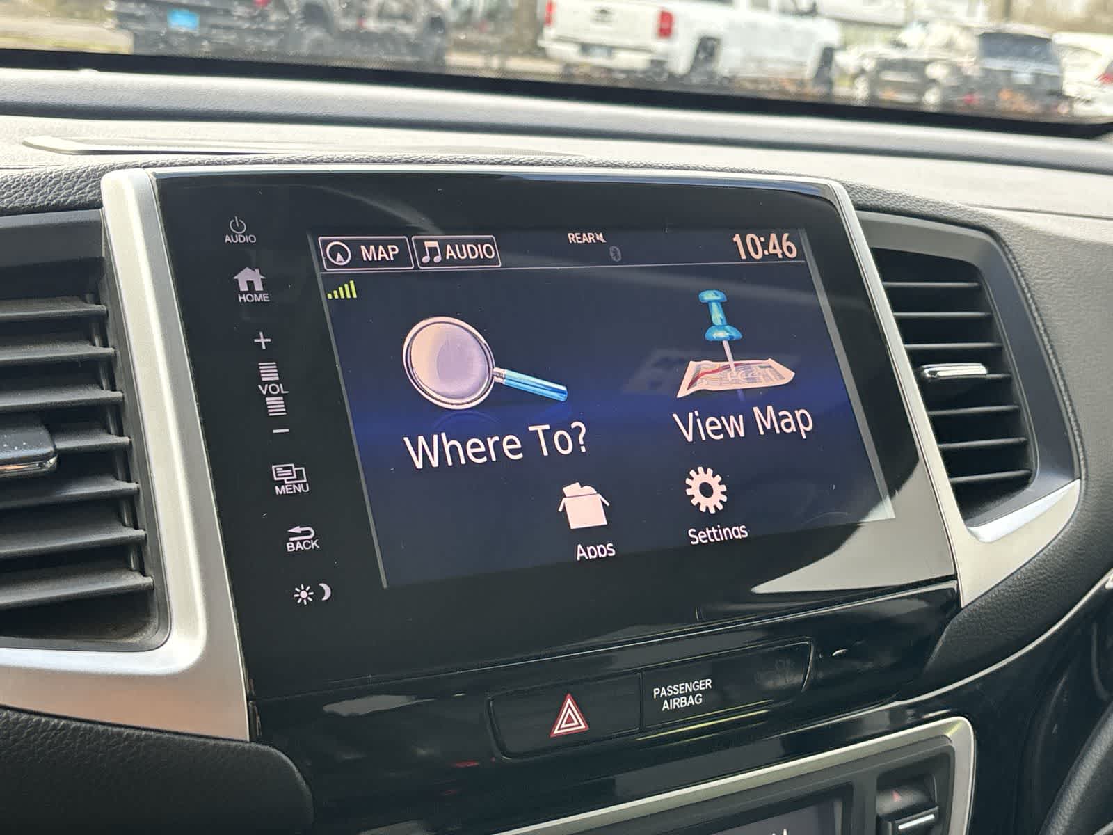 Thumbnail: 2017 Honda Pilot - 16