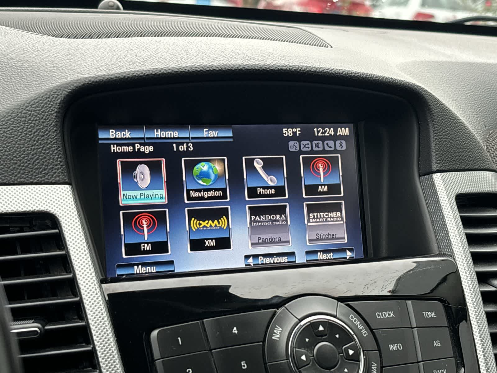 Thumbnail: 2016 Chevrolet Cruze - 16