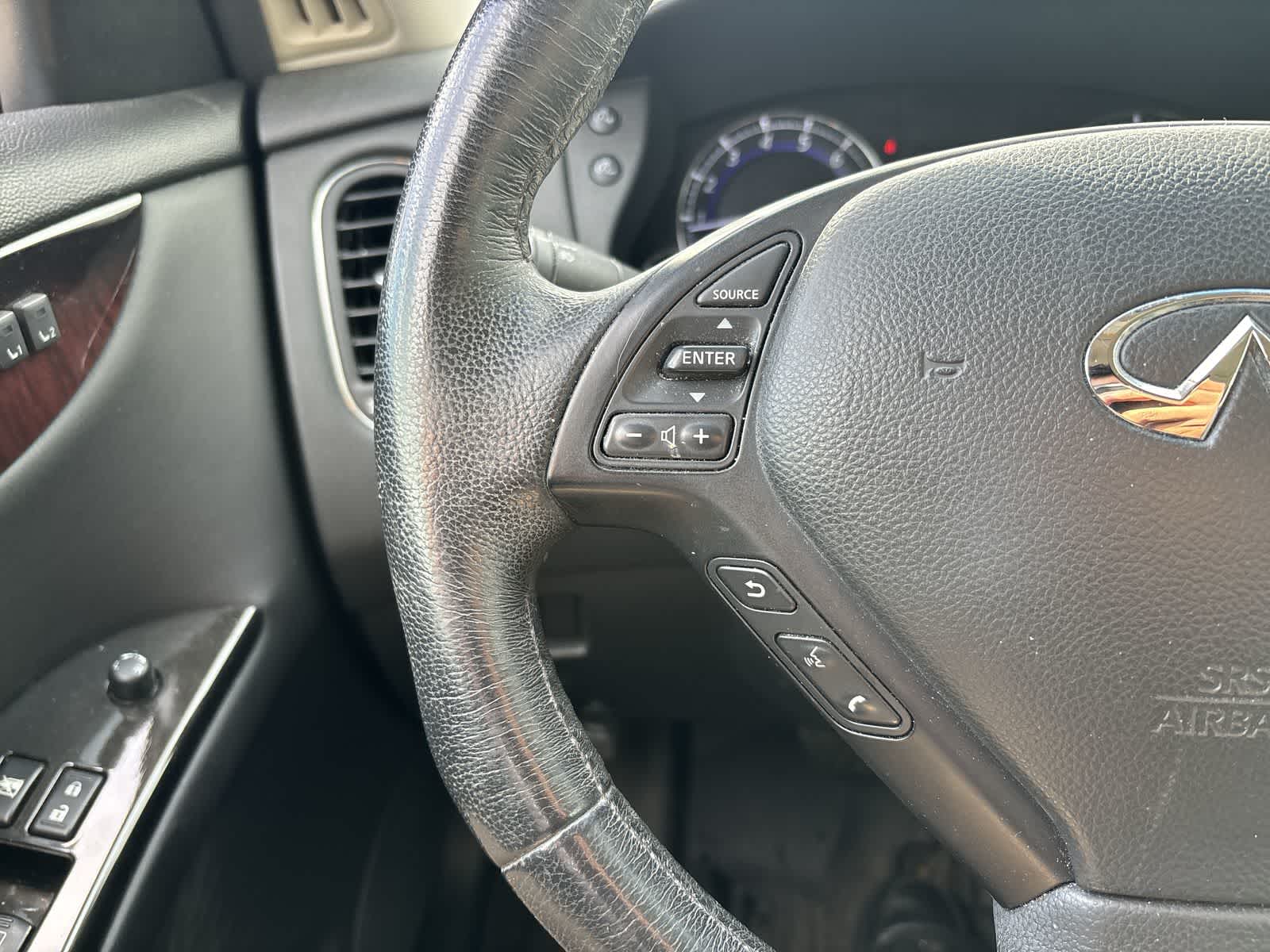 Thumbnail: 2017 INFINITI QX50 - 9