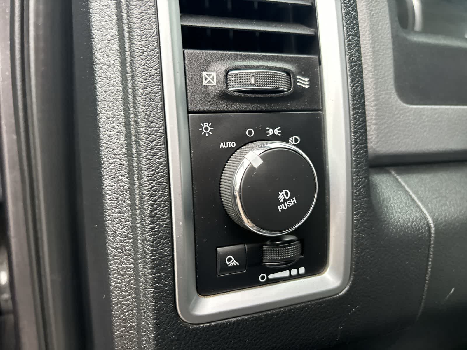 Thumbnail: 2016 RAM 1500 - 8