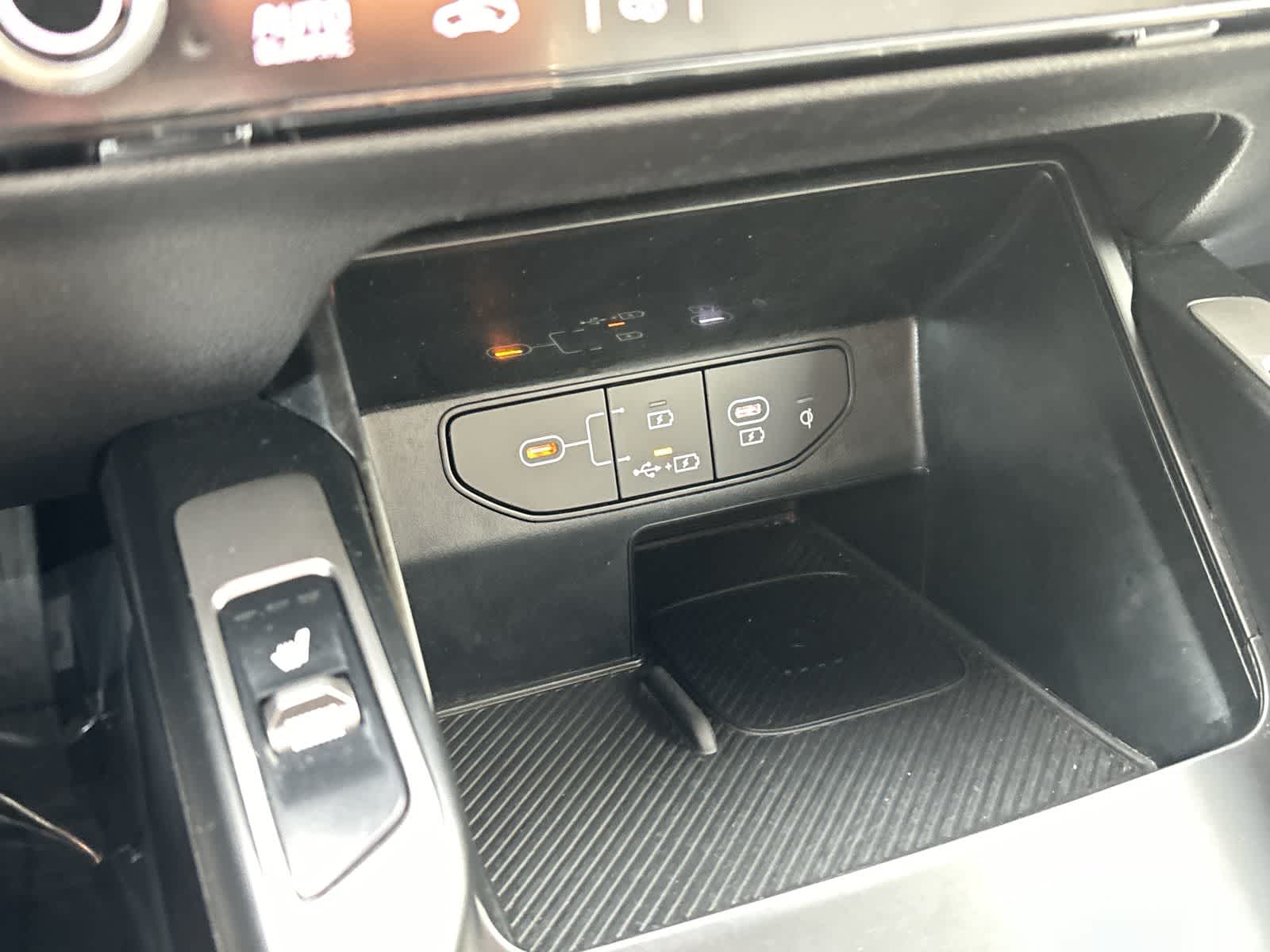 Thumbnail: 2024 Kia Sorento - 19