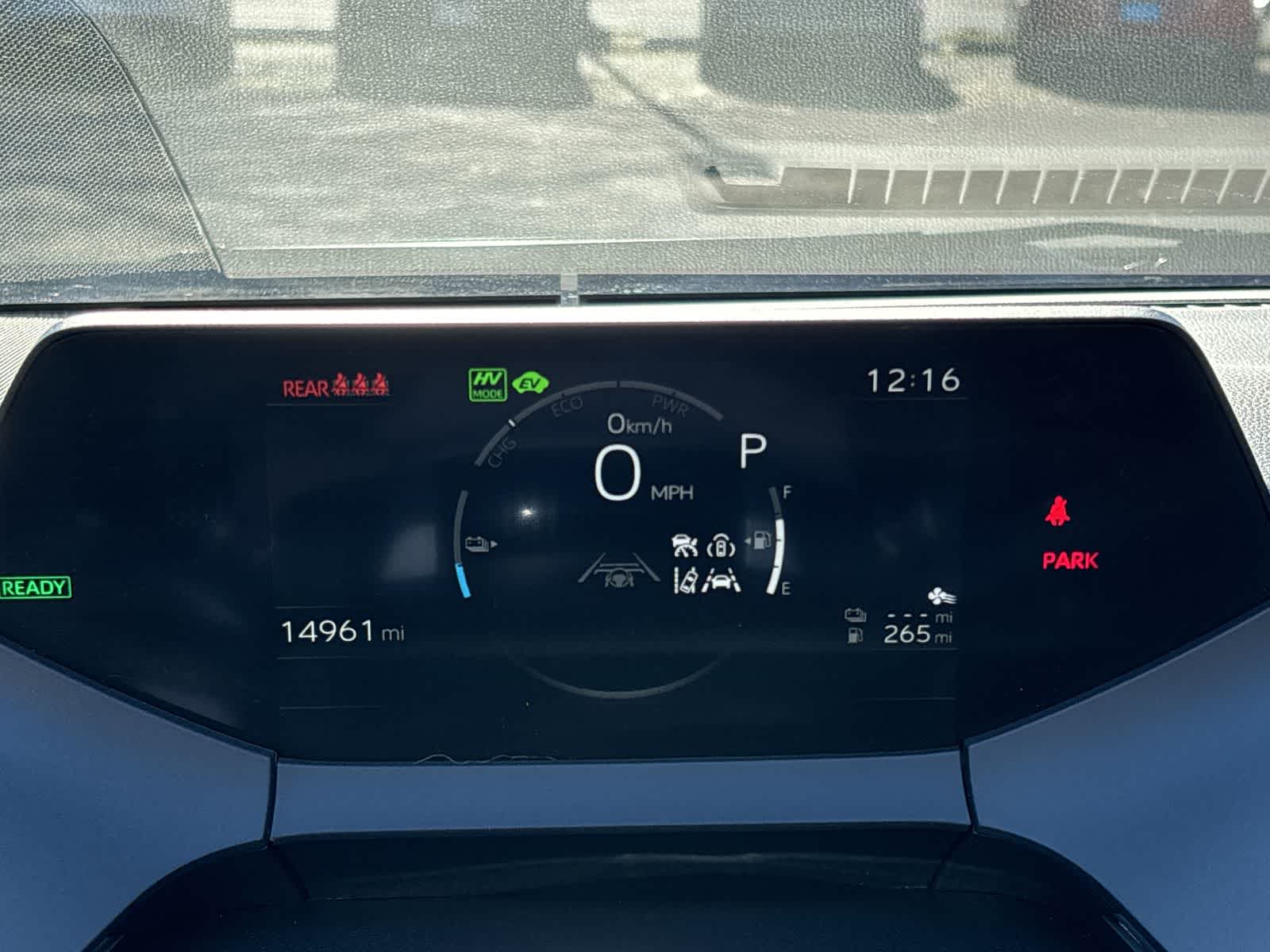 Thumbnail: 2024 Toyota Prius Prime - 14