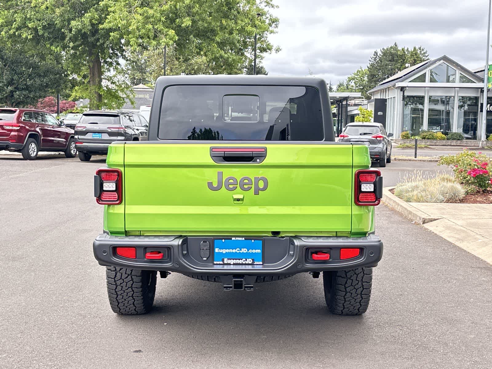Thumbnail: 2025 Jeep Gladiator - 4