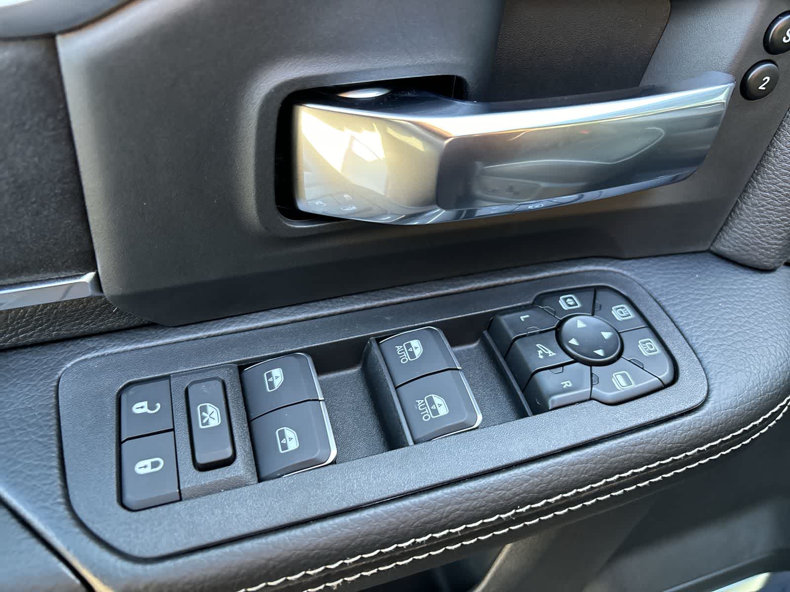 Thumbnail: 2026 RAM 3500 - 9