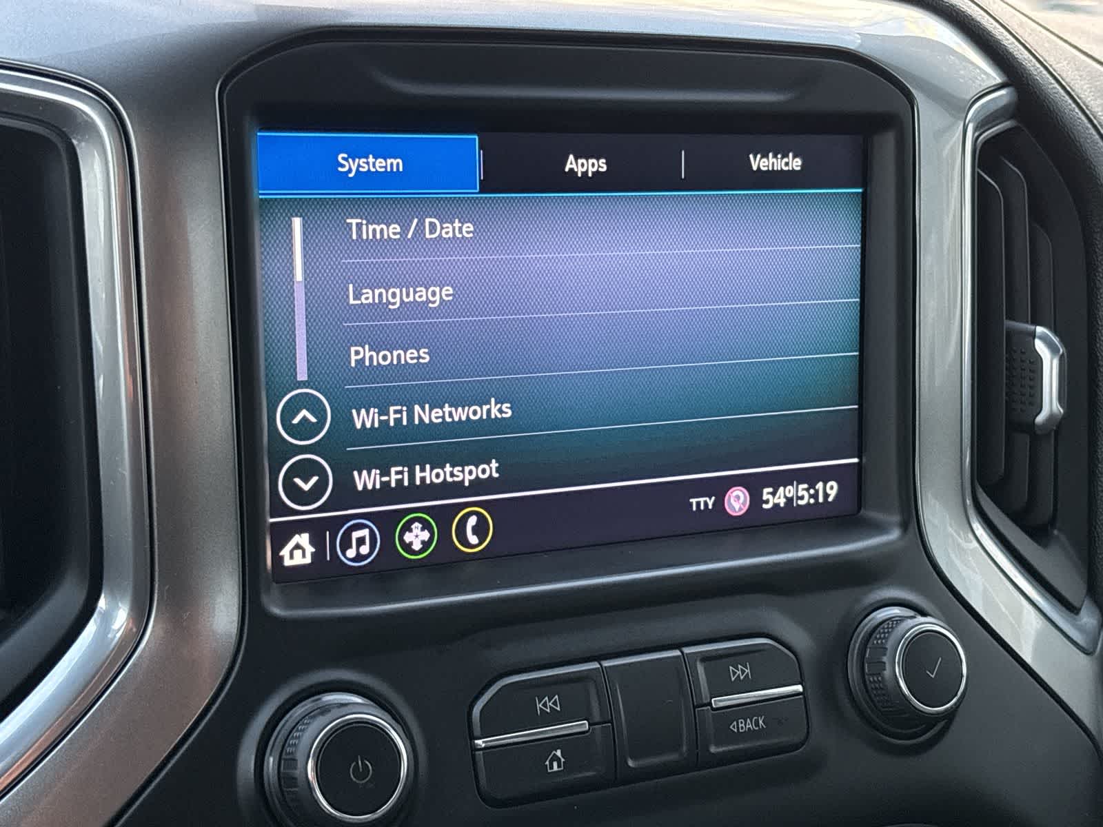 Thumbnail: 2020 Chevrolet Silverado 1500 - 20