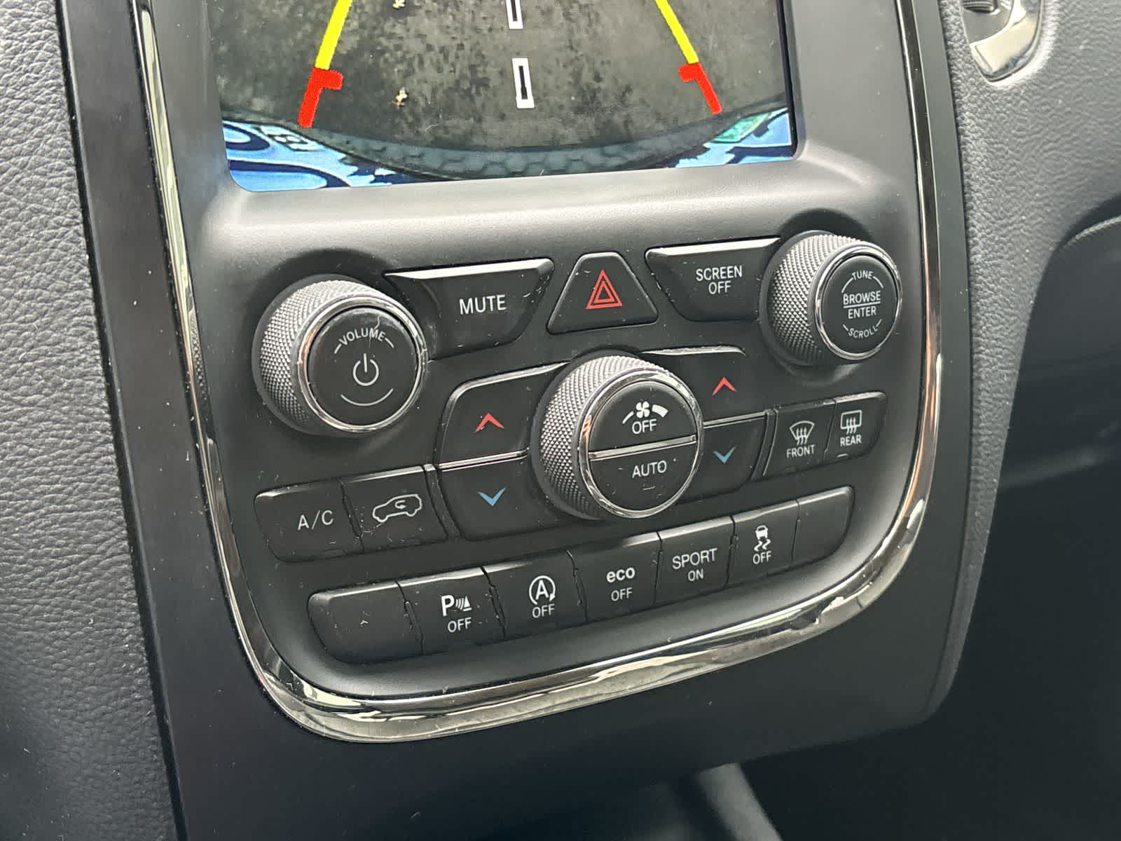 Thumbnail: 2018 Dodge Durango - 22