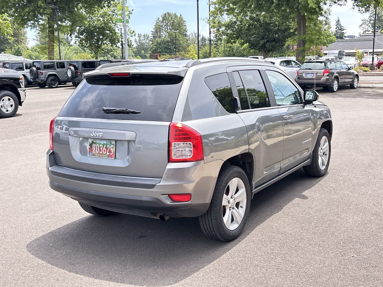 Thumbnail: 2011 Jeep Compass - 5