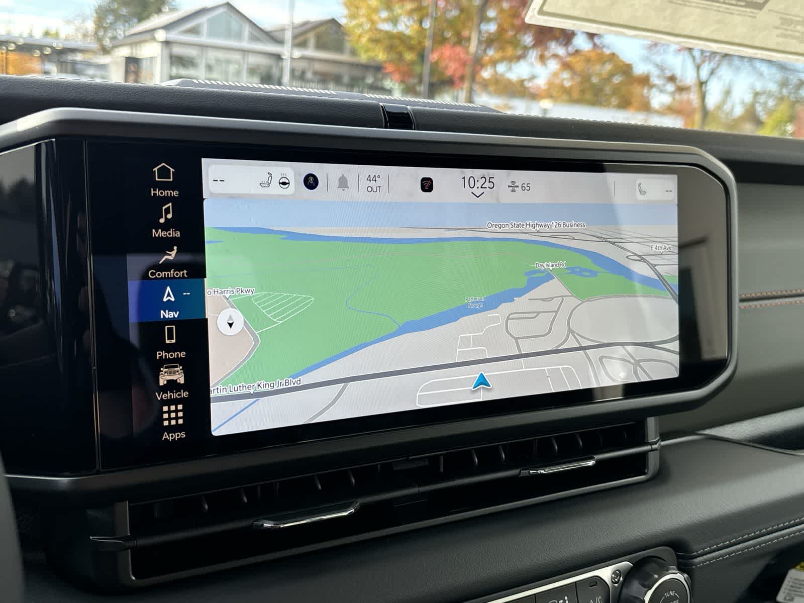 Thumbnail: 2025 Jeep Gladiator - 20