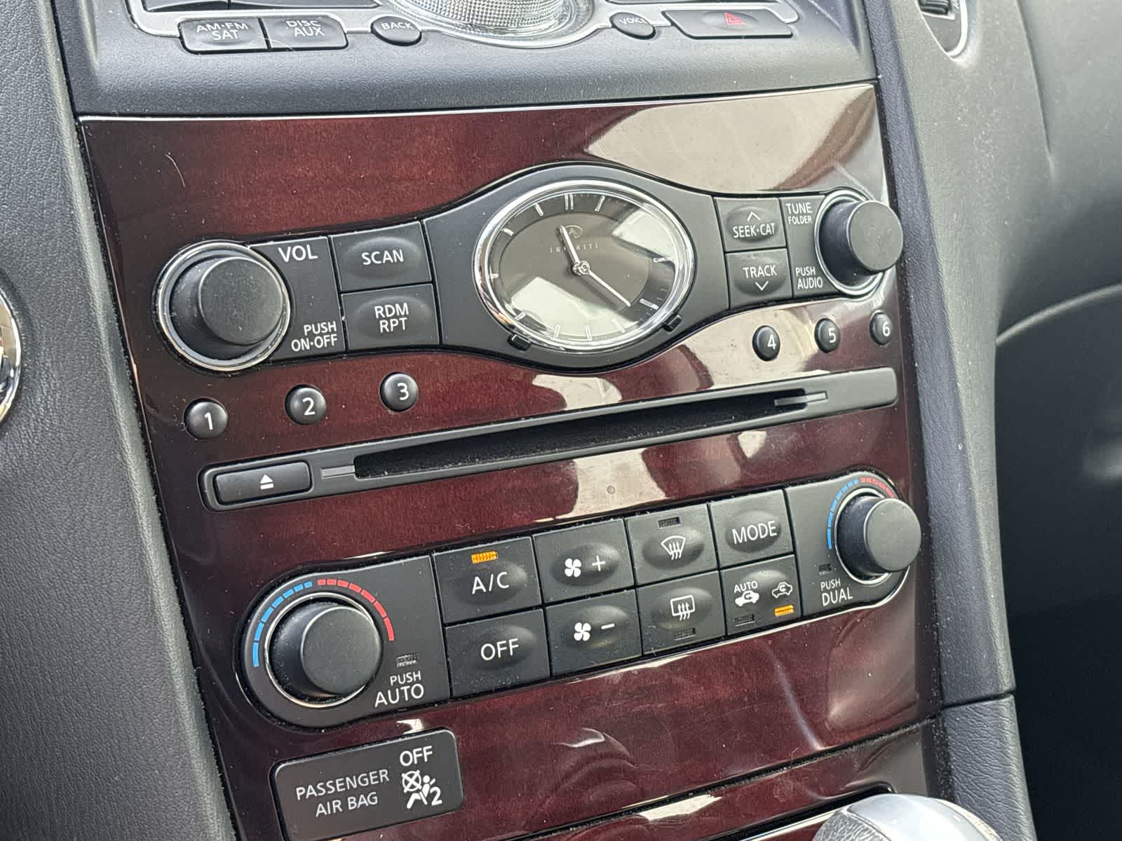 Thumbnail: 2017 INFINITI QX50 - 20